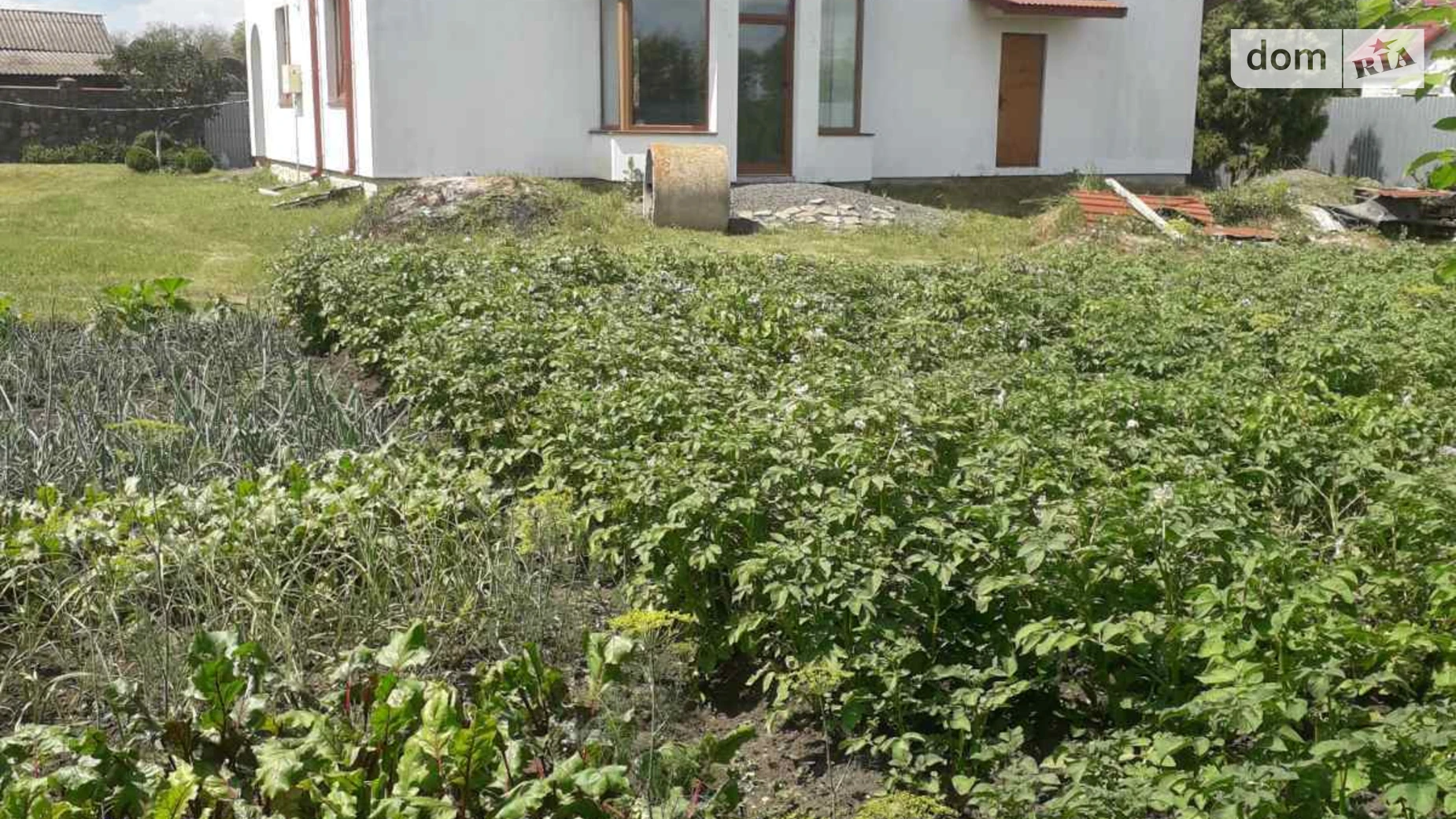 Продается дом на 2 этажа 232 кв. м с камином, цена: 150000 $ - фото 2