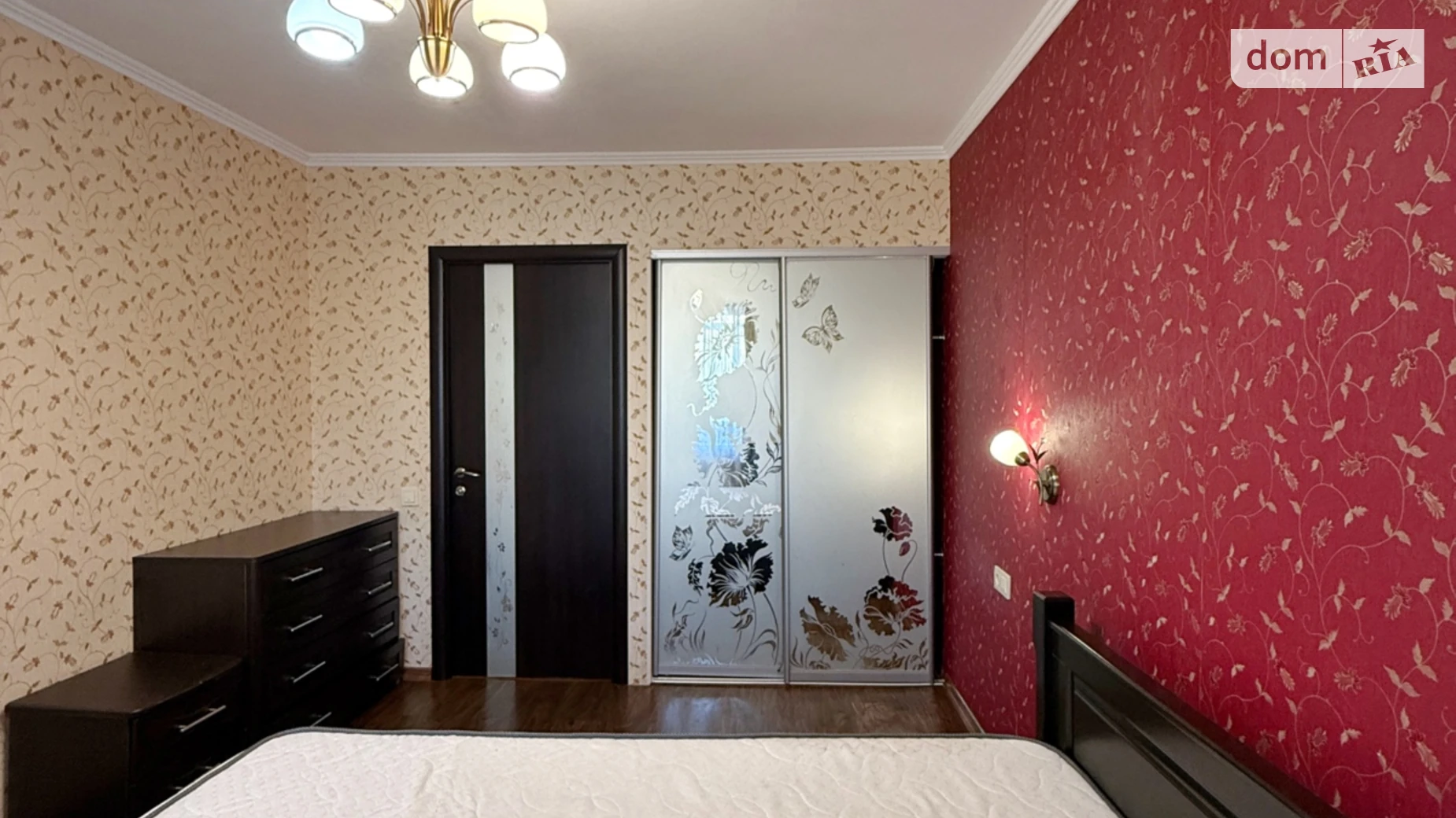 Продается 3-комнатная квартира 63.2 кв. м в Днепре, просп. Слобожанский, 81 - фото 3