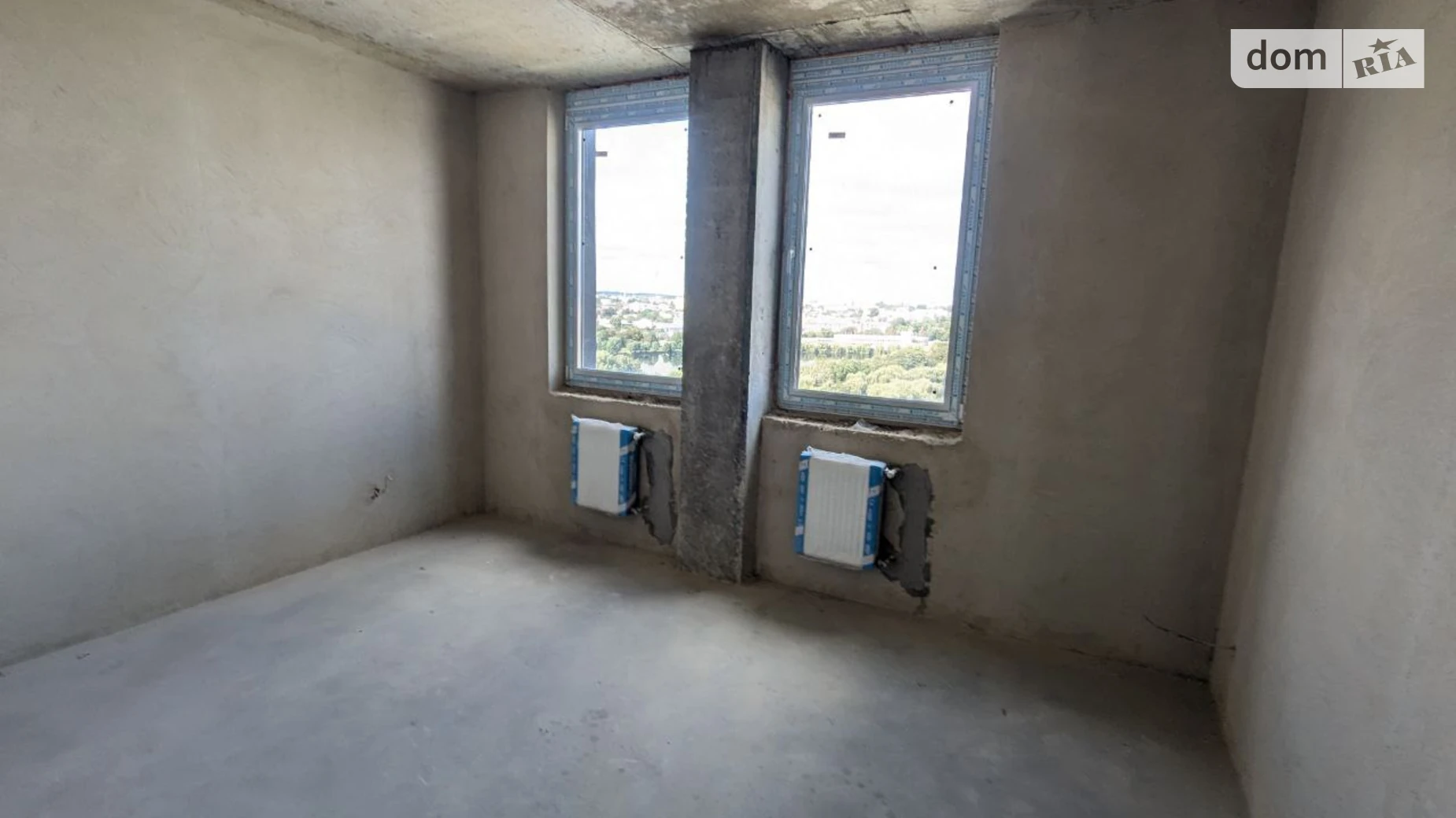 Продается 2-комнатная квартира 68 кв. м в Ровно, ул. Степана Бандеры, 1Е - фото 2