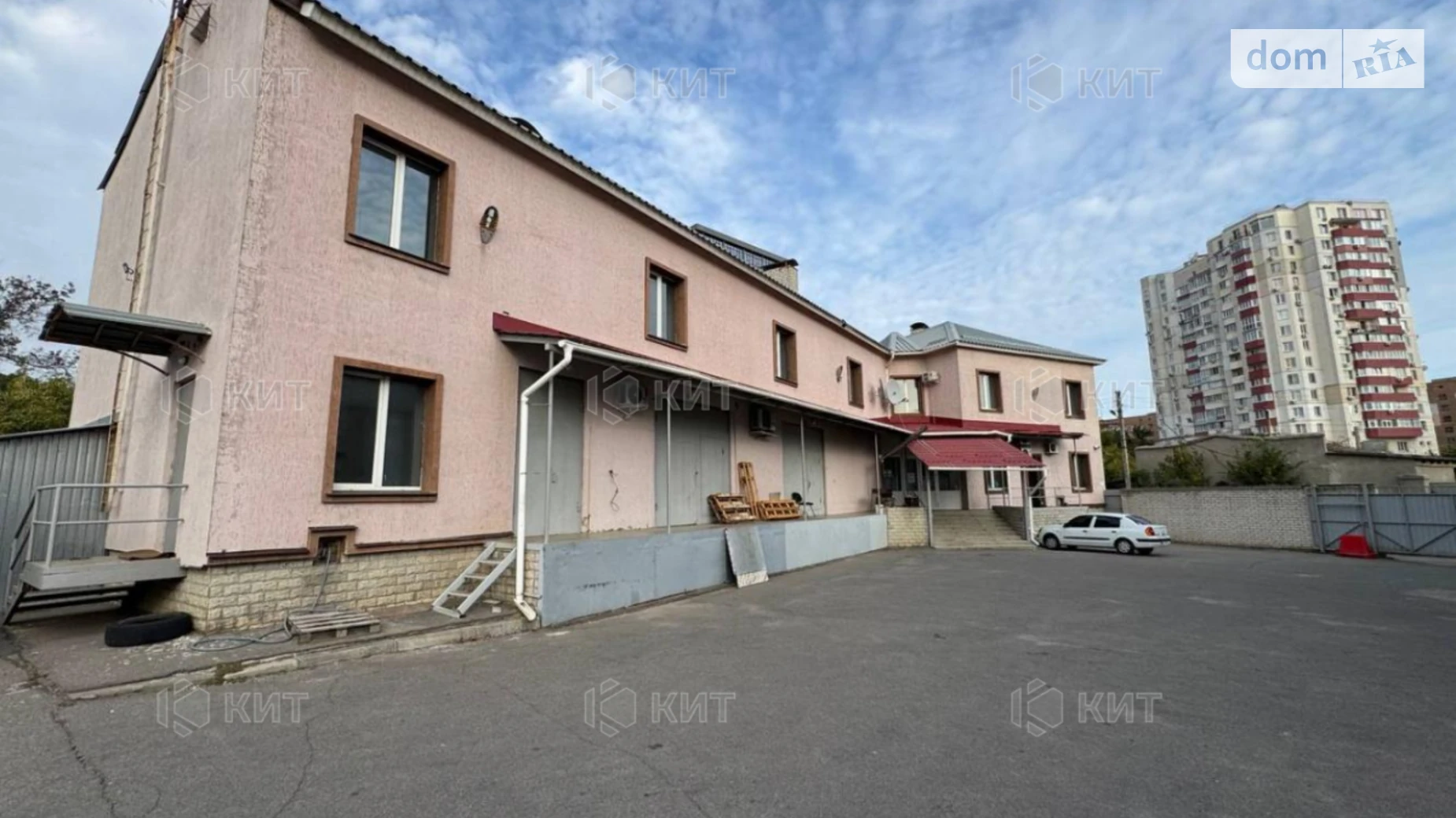 Продается объект сферы услуг 3000 кв. м в 1-этажном здании, цена: 550000 $ - фото 2