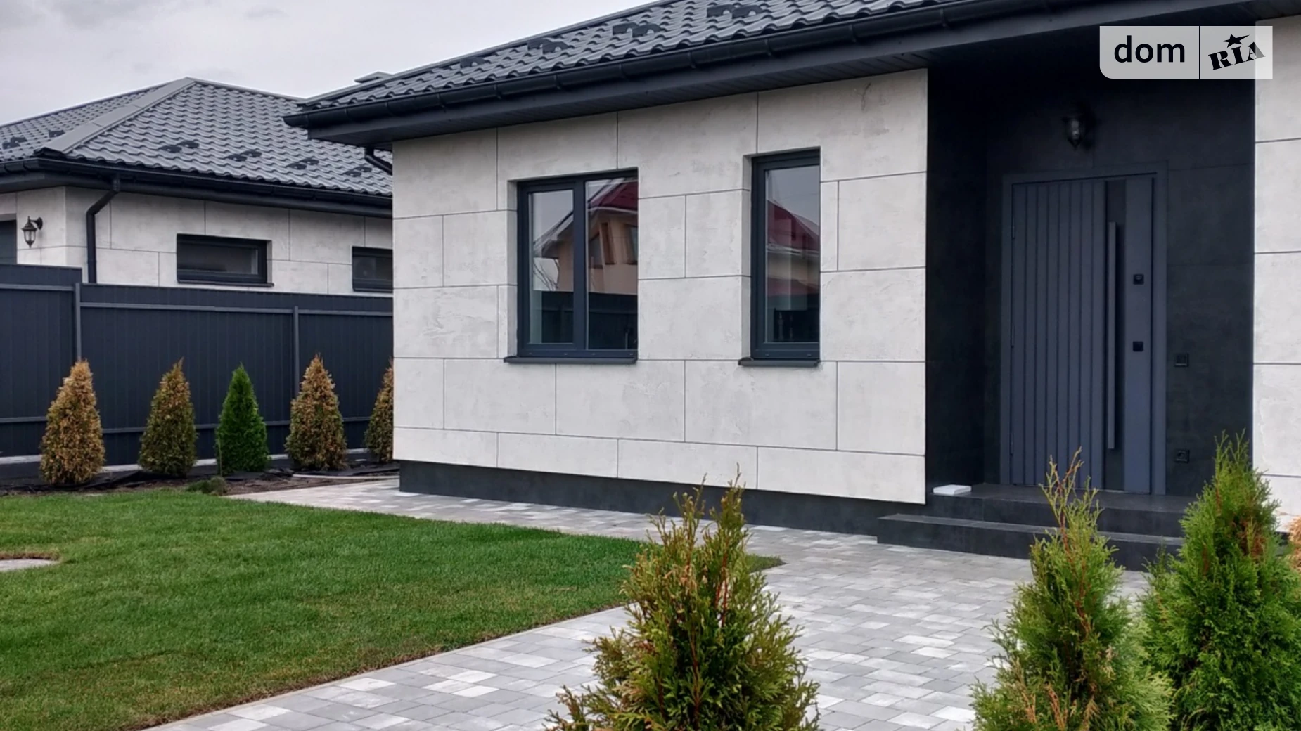 Продается одноэтажный дом 110 кв. м с бассейном, цена: 170000 $ - фото 2