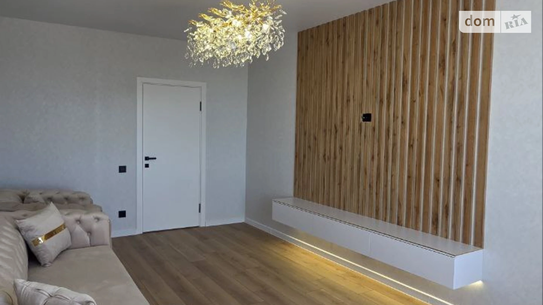 Продается 2-комнатная квартира 65.5 кв. м в Хмельницком, ул. Шевченко, 46 - фото 2