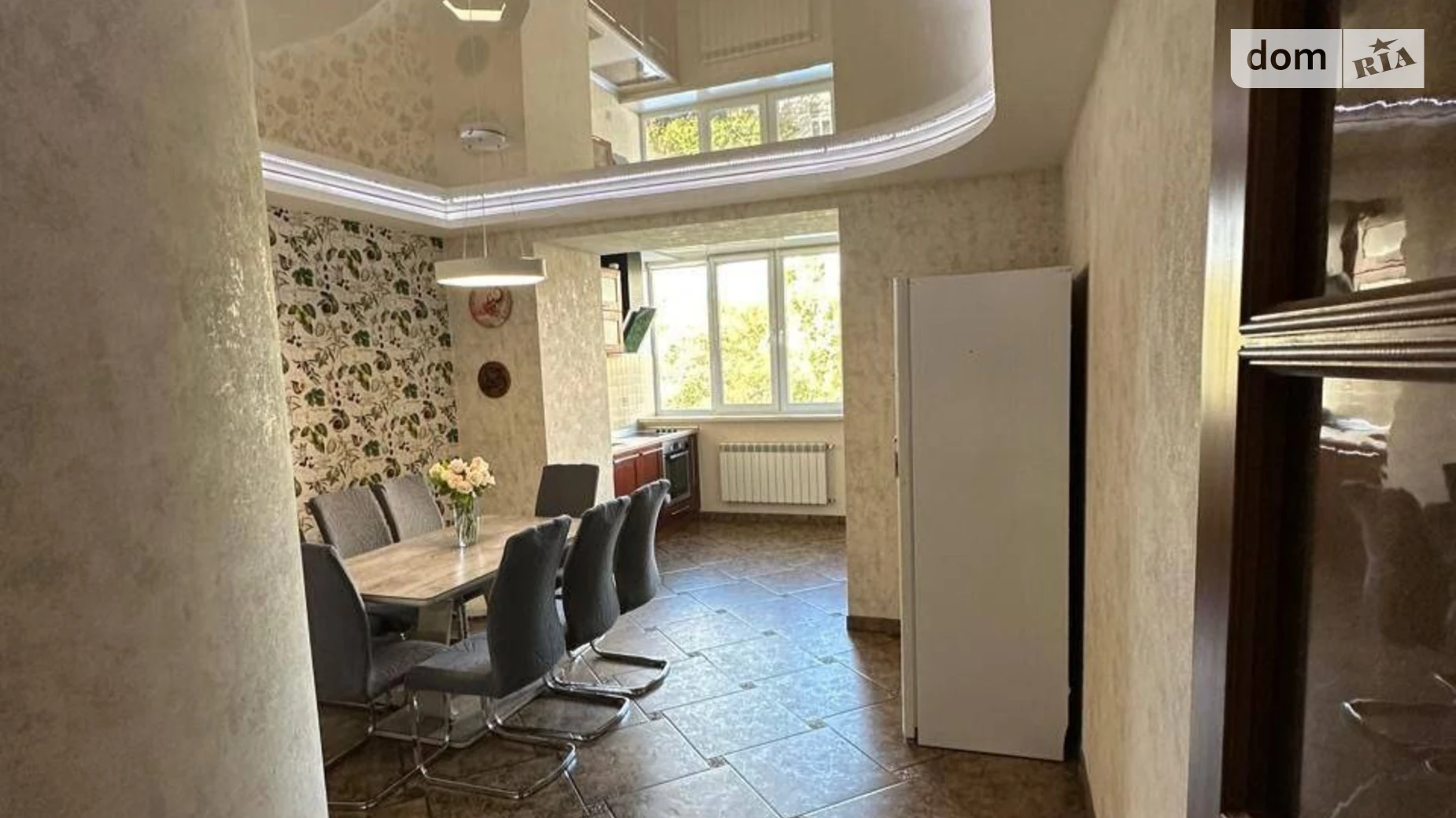 Продается 4-комнатная квартира 159 кв. м в Харькове, ул. Залесская, 5 - фото 2