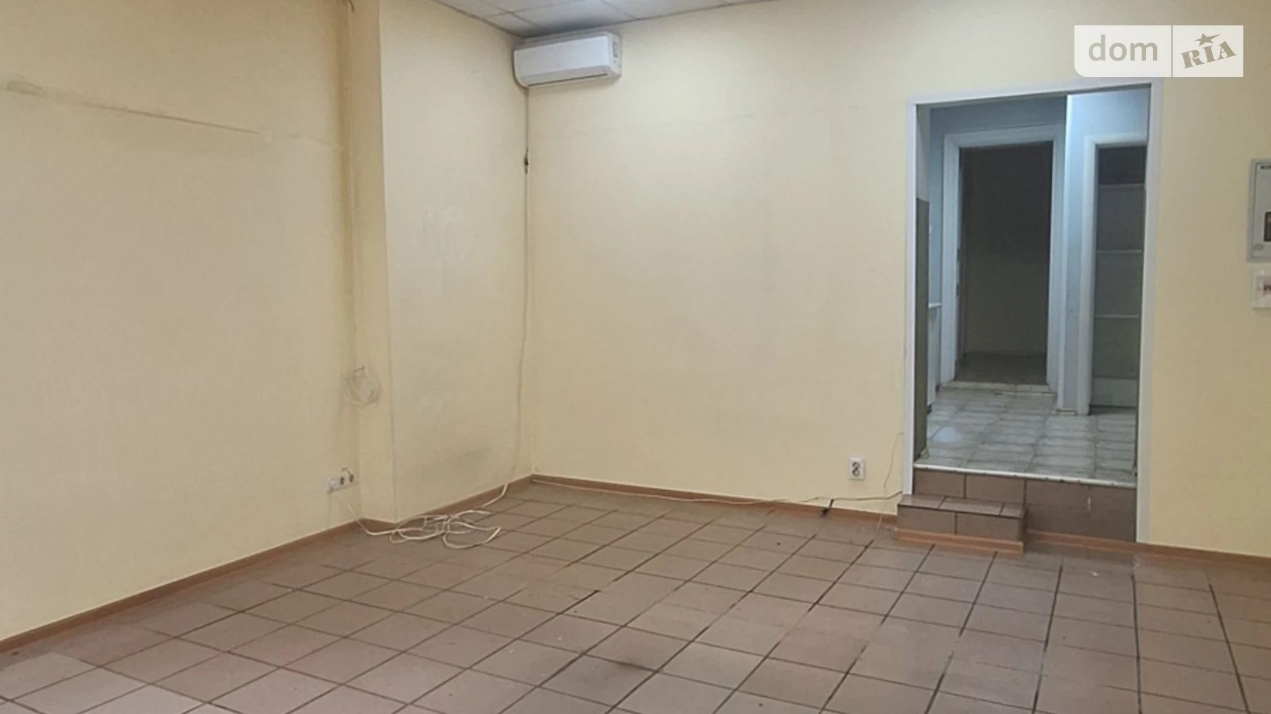 ул. Коновальца Евгения, 12 Центр Ивано-Франковск, цена: 30000 грн - фото 4