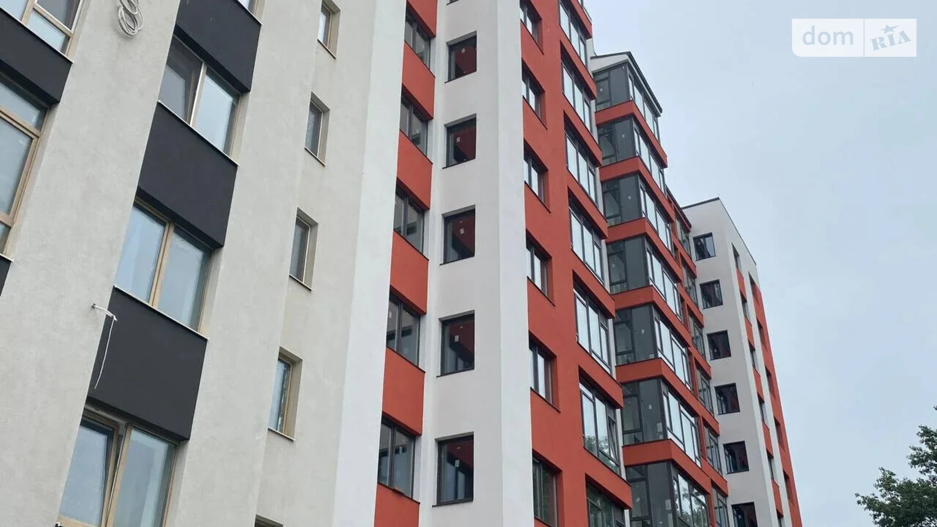 Продается 1-комнатная квартира 41.15 кв. м в Ивано-Франковске, ул. Волошина Августина - фото 2