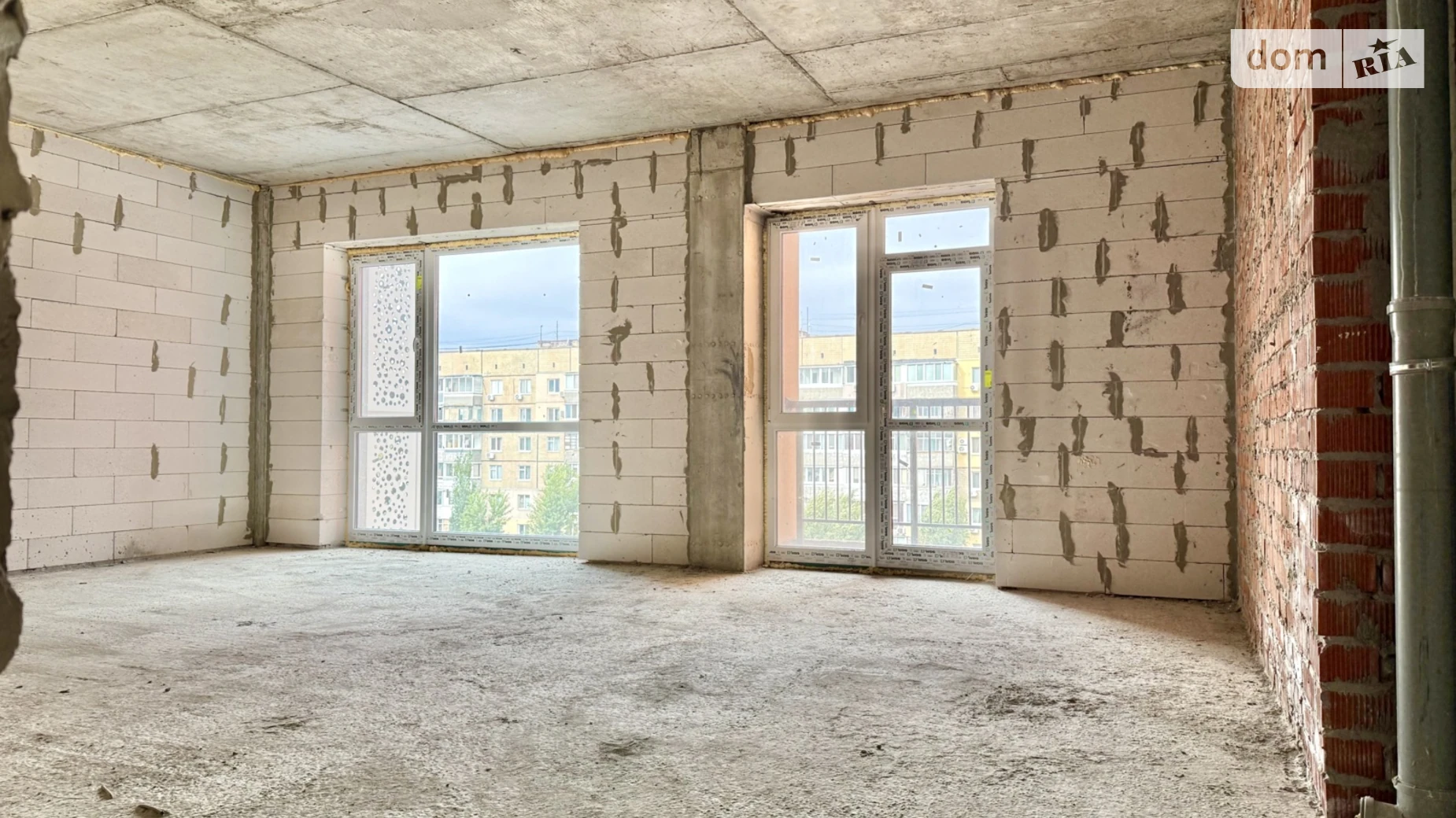 Продается 1-комнатная квартира 47.2 кв. м в Днепре, пер. Добровольцев, 3 - фото 2