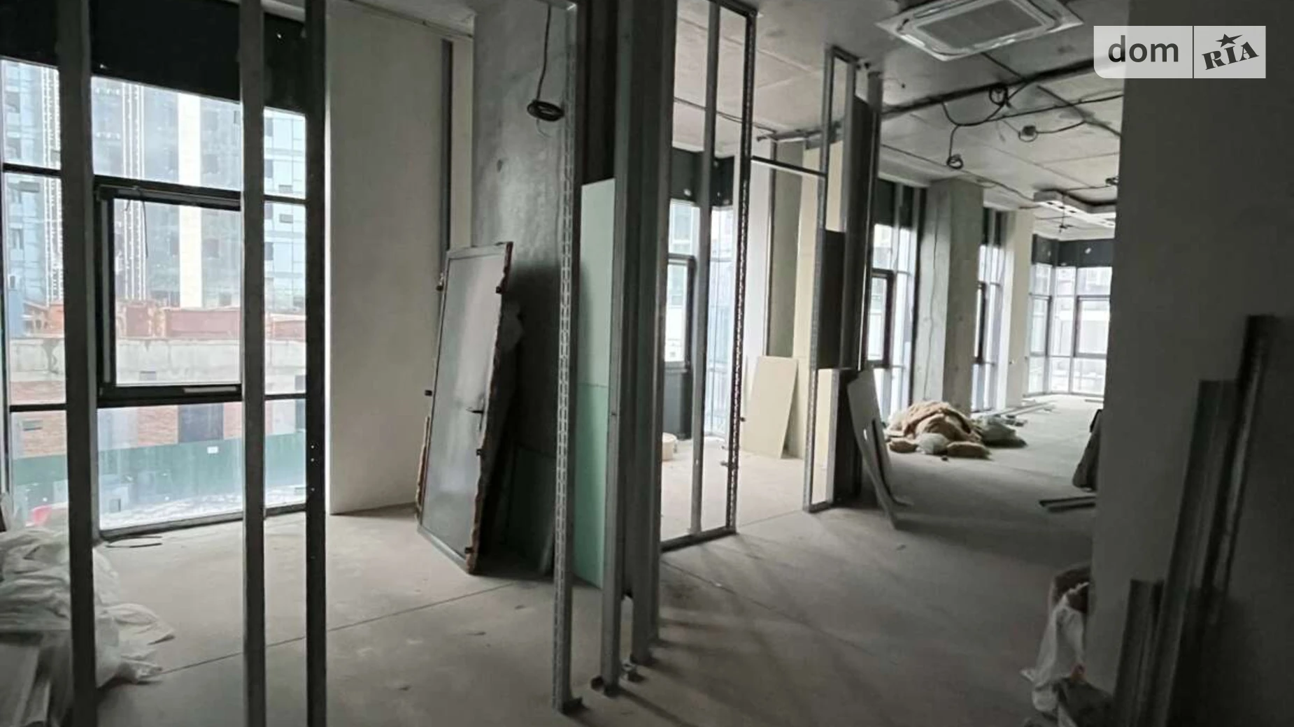 Сдается в аренду помещения свободного назначения 158 кв. м в 24-этажном здании, цена: 4740 $ - фото 2