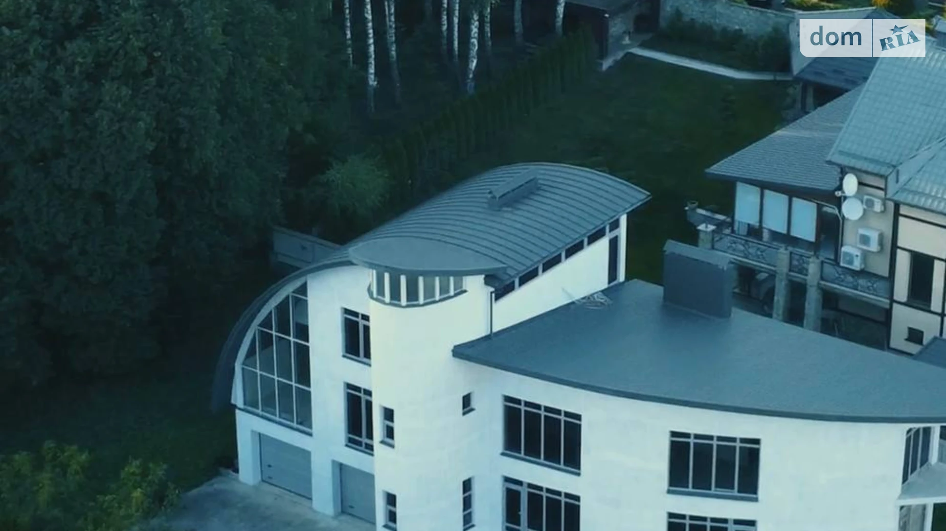 Продается дом на 2 этажа 287.9 кв. м с террасой, цена: 250000 $ - фото 2