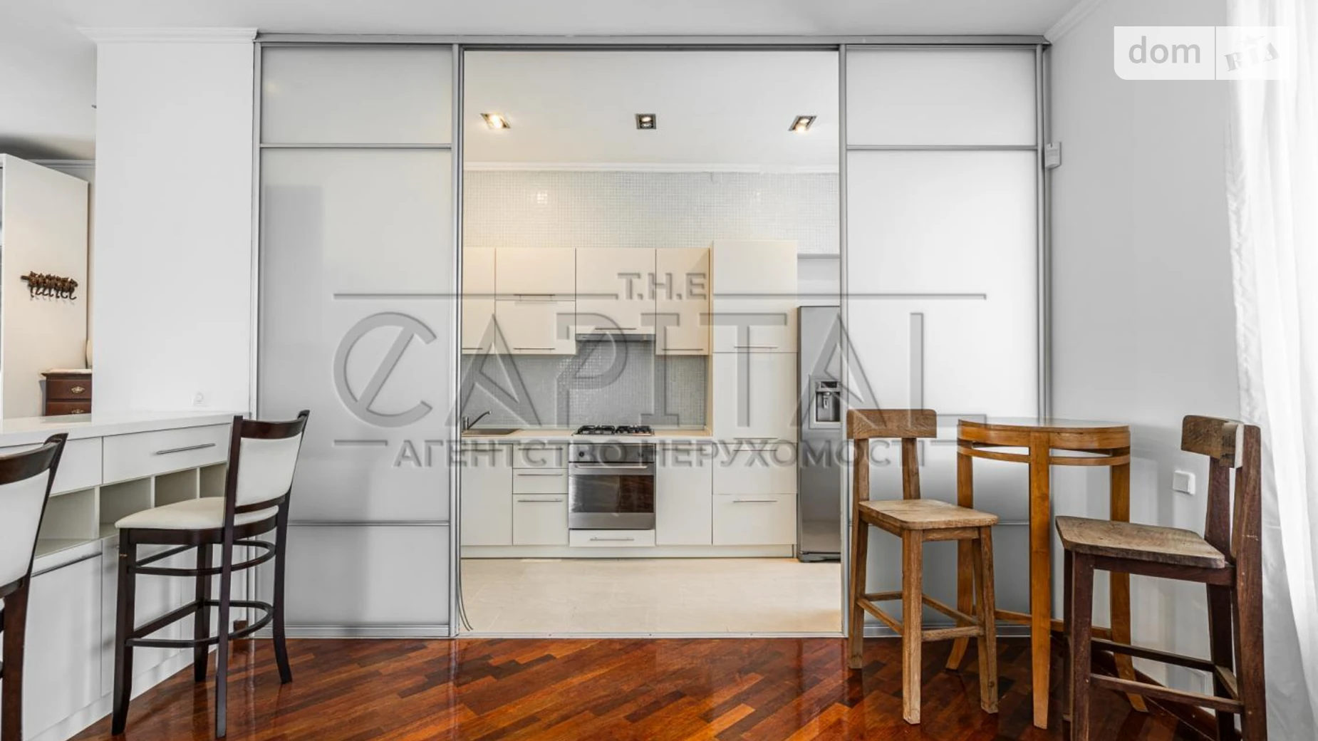 Сдается в аренду офис 258 кв. м в бизнес-центре, цена: 2200 $ - фото 5