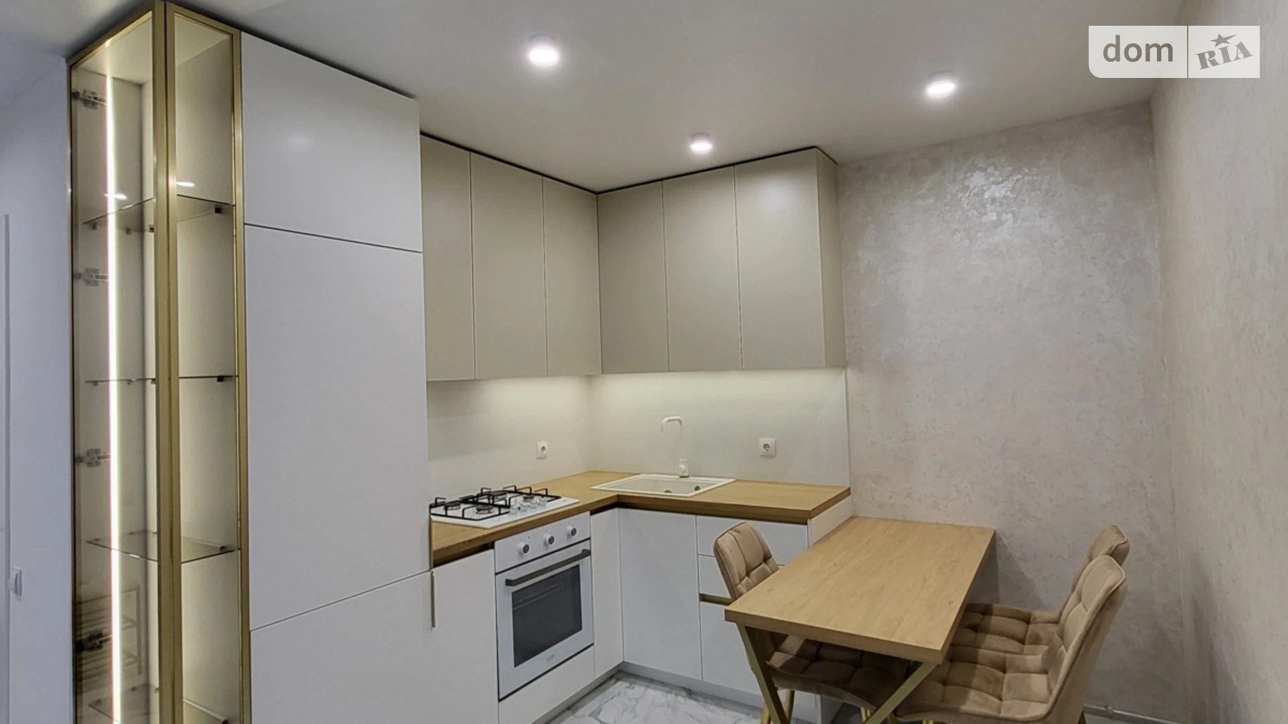 2-комнатная квартира 60 кв. м в Тернополе, ул. Смакулы - фото 2