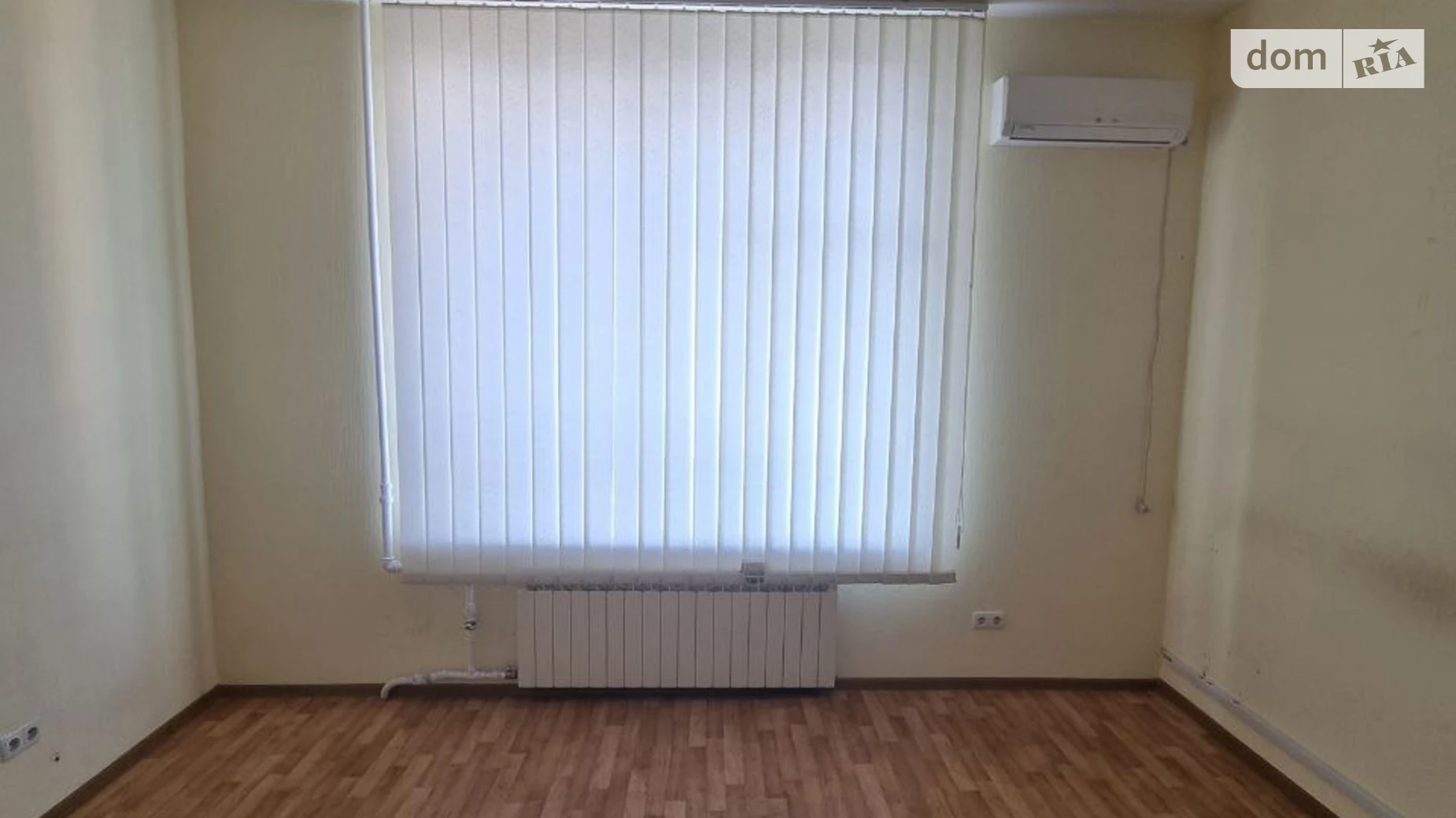 Сдается в аренду офис 17.7 кв. м в бизнес-центре, цена: 2700 грн - фото 2