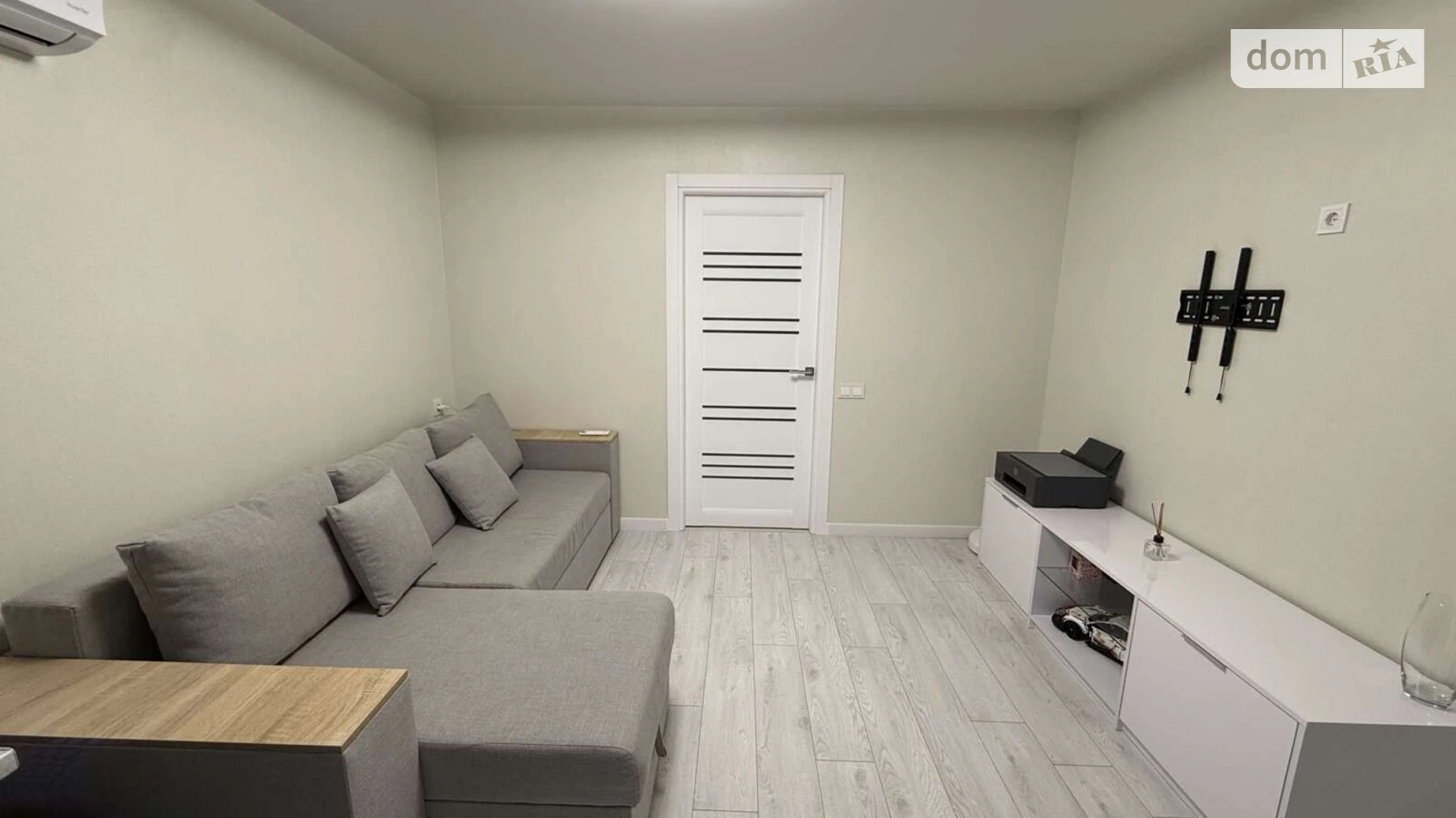 Продается 2-комнатная квартира 50 кв. м в Днепре, мас. Тополь-2, 35 - фото 2
