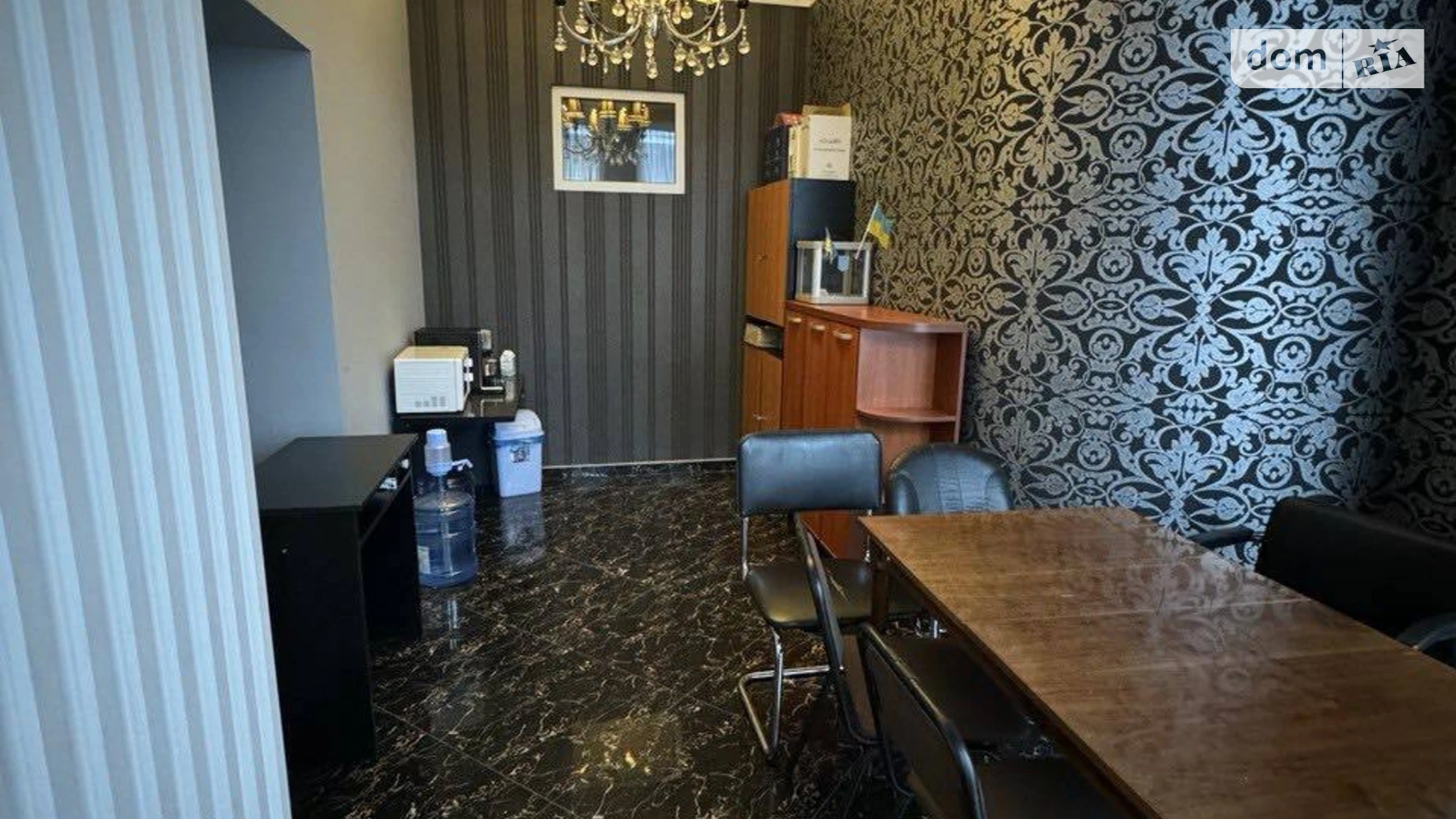 Сдается в аренду офис 34 кв. м в бизнес-центре, цена: 272 $ - фото 3