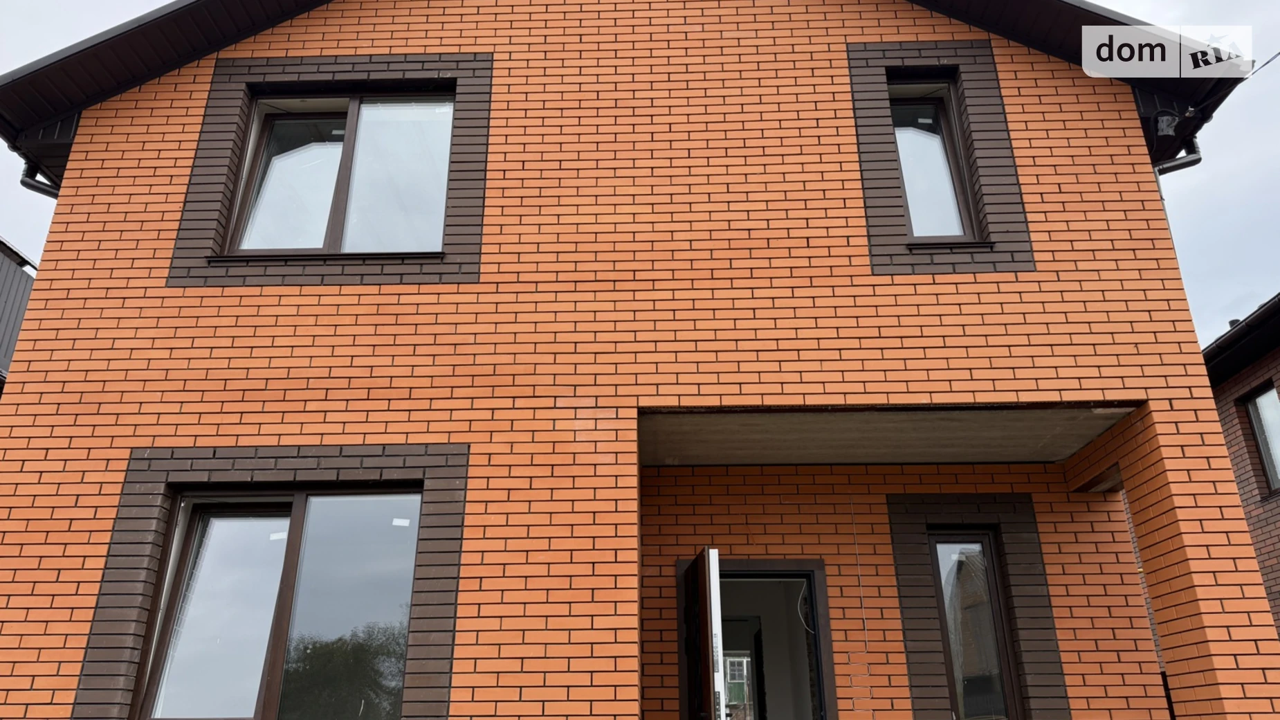 Продается дом на 2 этажа 120 кв. м с бассейном, цена: 91999 $ - фото 5