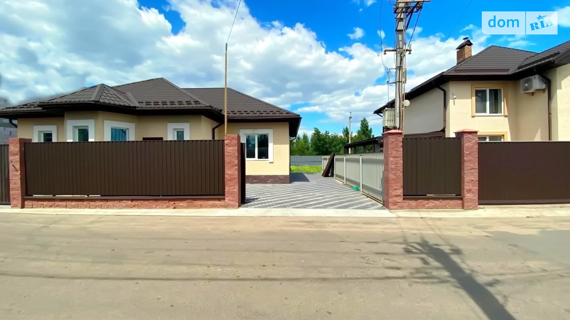 Продается одноэтажный дом 126 кв. м с верандой, цена: 163800 $ - фото 2