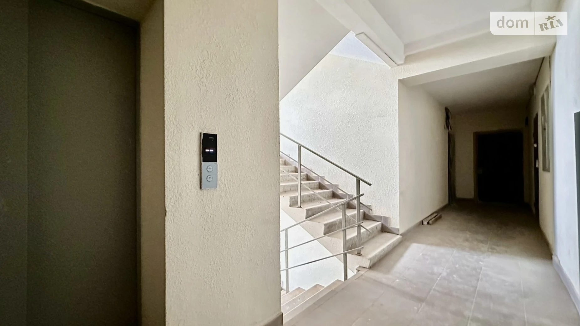 Продается 1-комнатная квартира 41 кв. м в Виннице, ул. Дмитрия Майбороды - фото 2