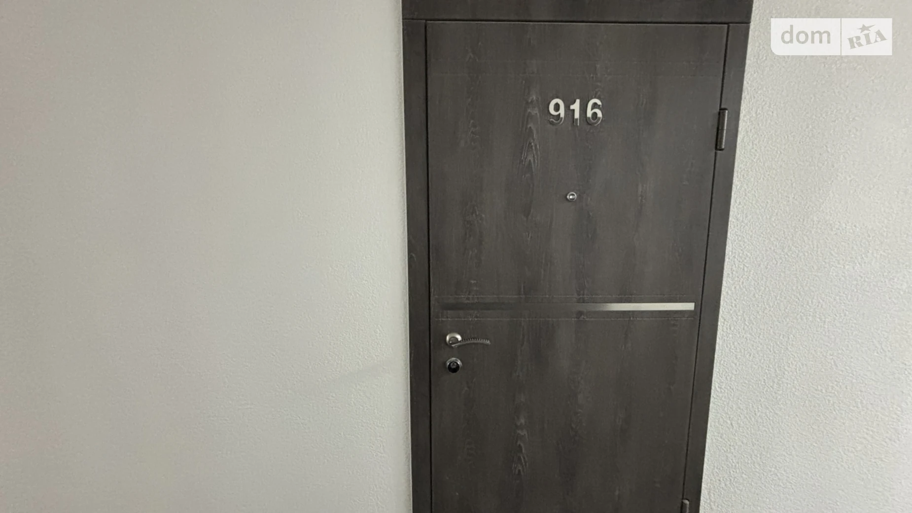 Продается 2-комнатная квартира 82.7 кв. м в Ужгороде, ул. Гленца, 22 - фото 2