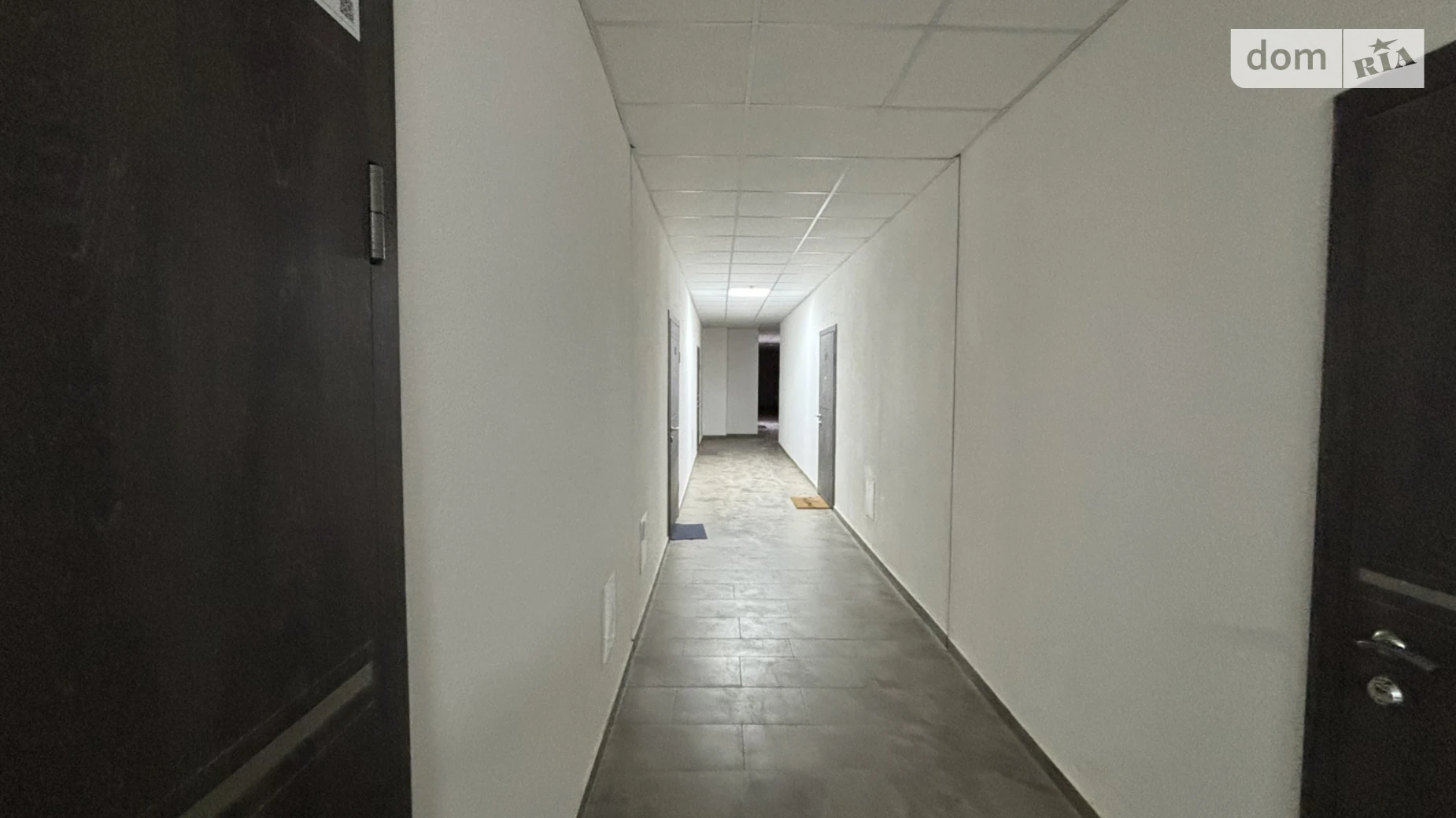 Продается 2-комнатная квартира 82.7 кв. м в Ужгороде, ул. Гленца, 22 - фото 4