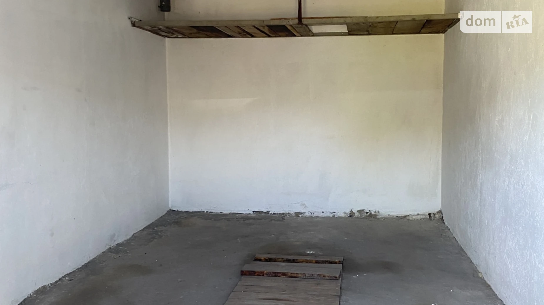Продается место в гаражном кооперативе под легковое авто на 17 кв. м, цена: 5000 $ - фото 2
