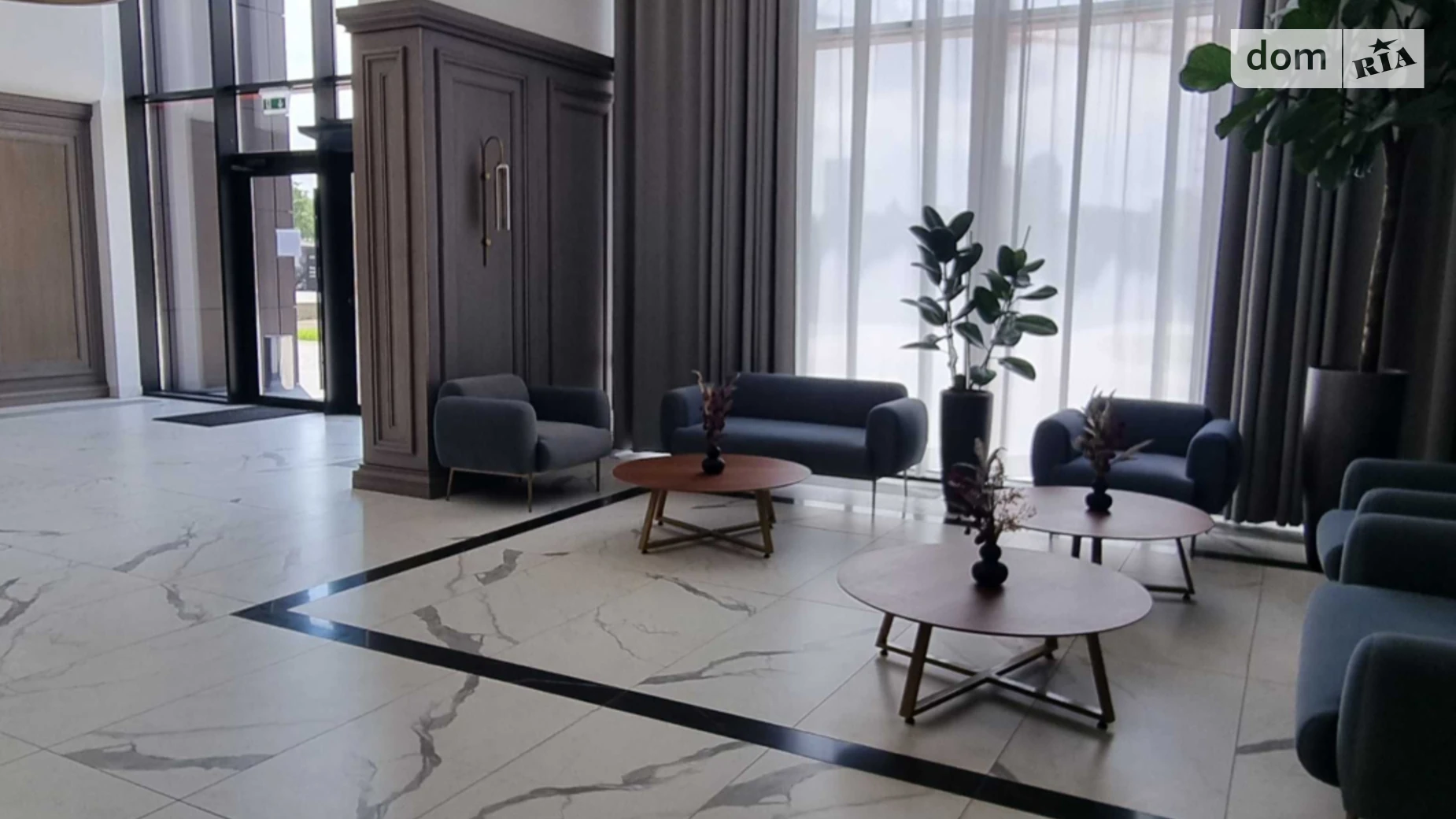 Продается 1-комнатная квартира 40.7 кв. м в Киеве, ул. Дегтяревская, 17 корпус 1 - фото 2