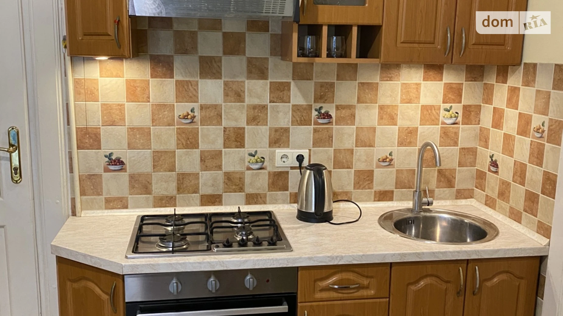 Продается 1-комнатная квартира 42 кв. м в Львове, ул. Саксаганского, 7 - фото 2
