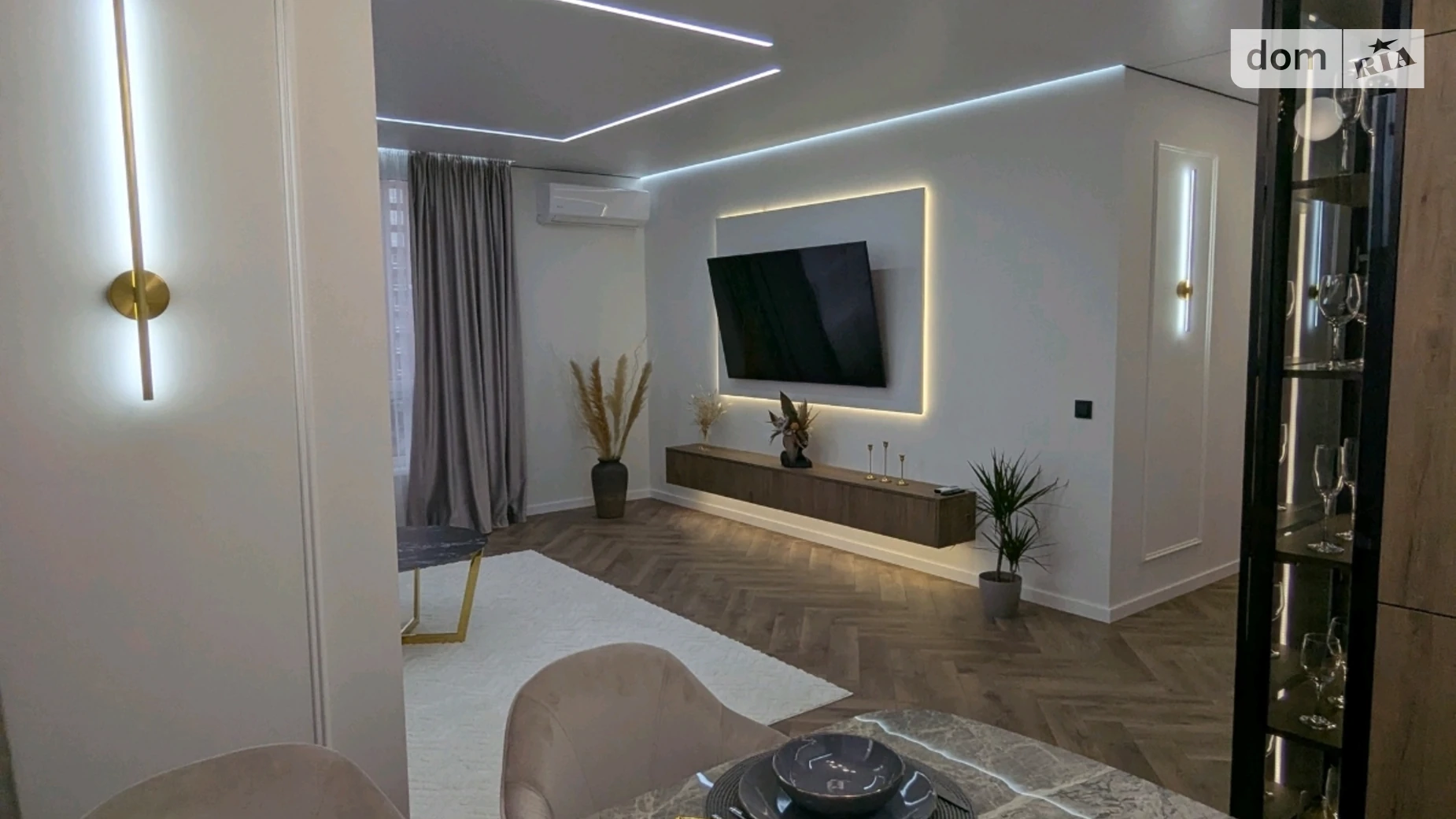 Продается 2-комнатная квартира 90 кв. м в Ивано-Франковске - фото 3