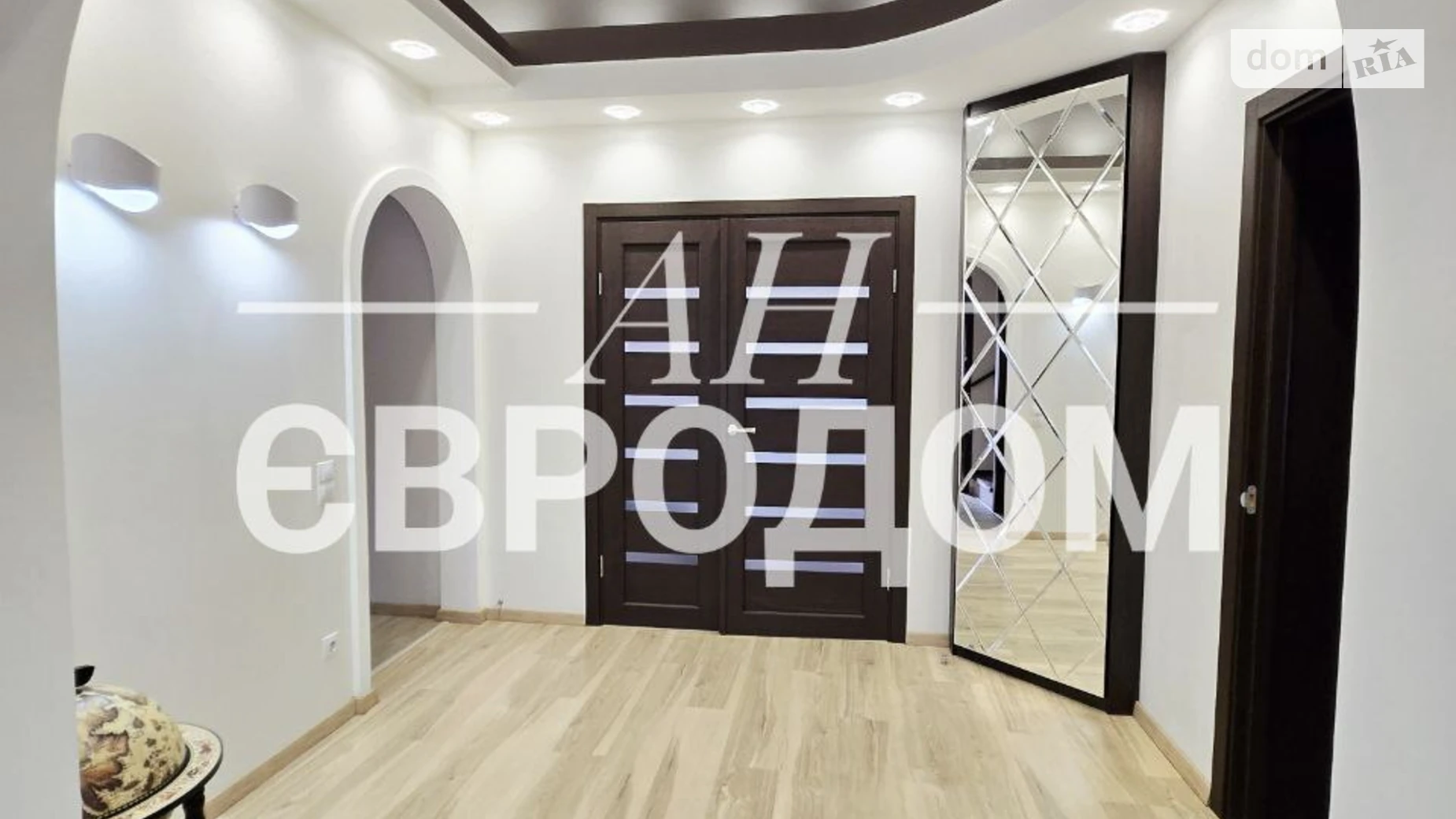 Продается дом на 2 этажа 150 кв. м с балконом, цена: 120000 $ - фото 4