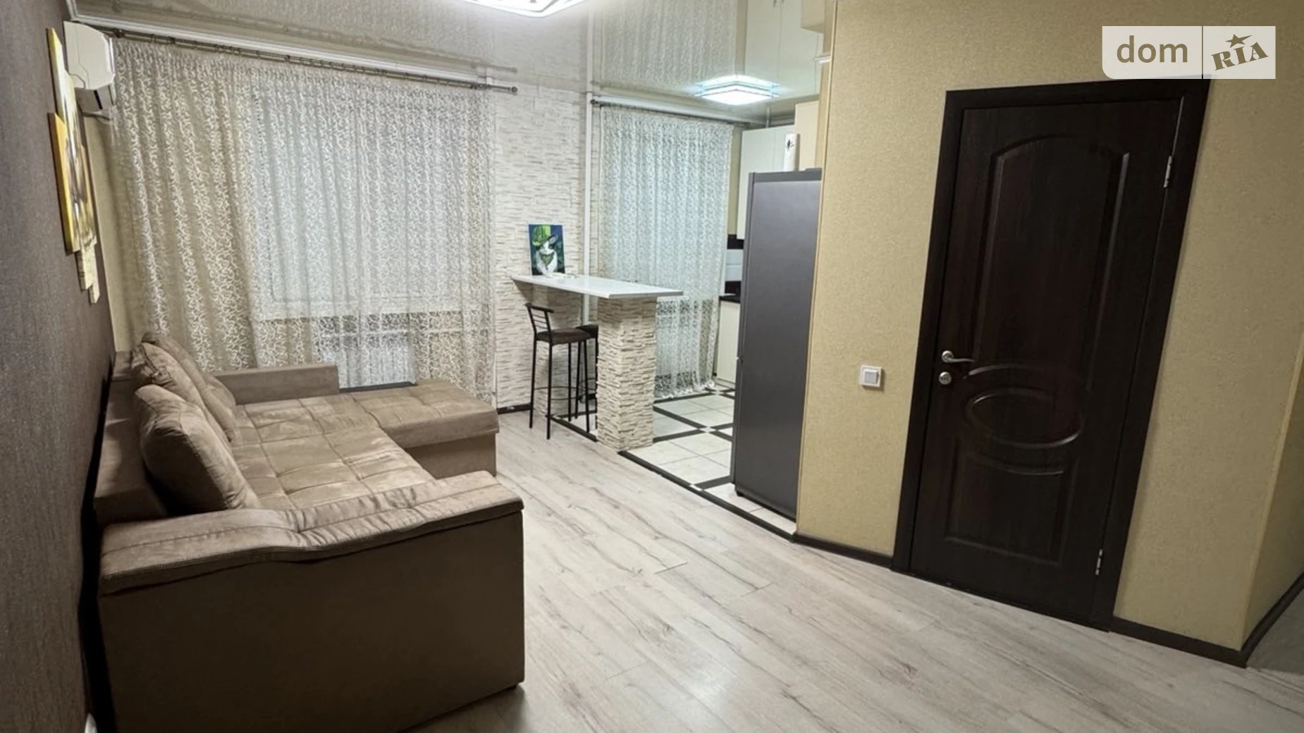Продается 2-комнатная квартира 59 кв. м в Кременчуге, ул. Киевская - фото 2