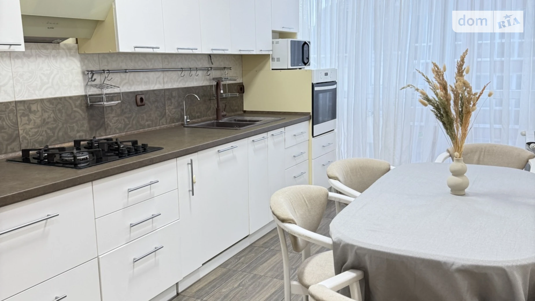 Продается 2-комнатная квартира 60.7 кв. м в Ирпене, ул. Василия Стуса(Пушкинская) - фото 2