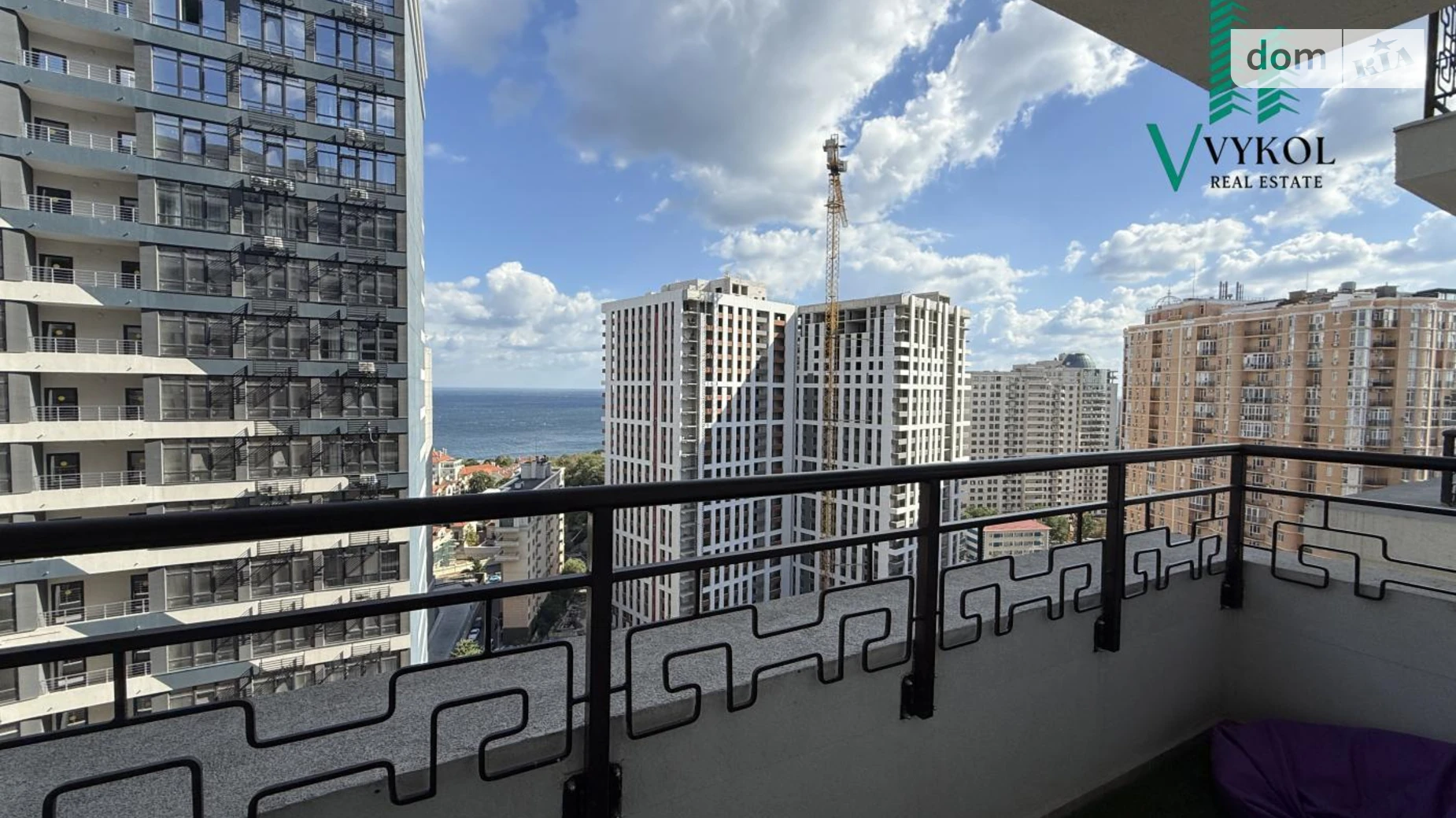 Сдается в аренду 1-комнатная квартира 50 кв. м в Одессе, ул. Генуэзская, 3Г - фото 2