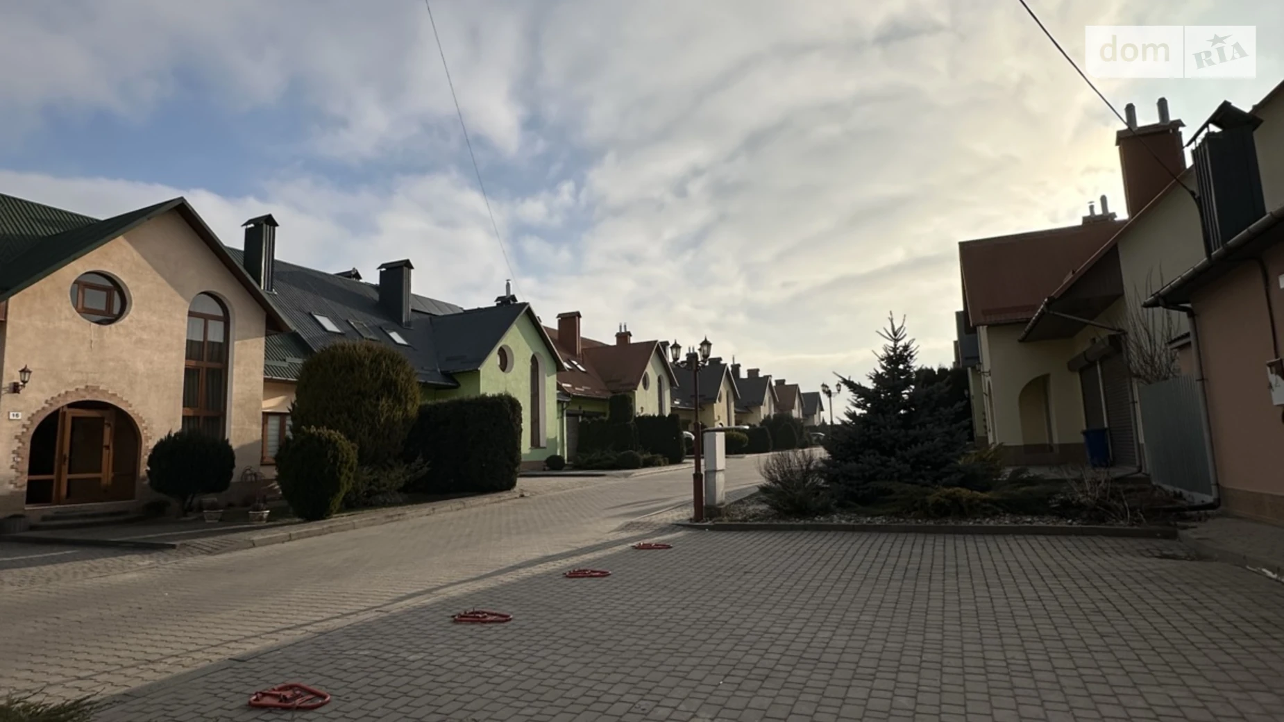 Продается дом на 2 этажа 240 кв. м с мебелью, цена: 180000 $ - фото 5
