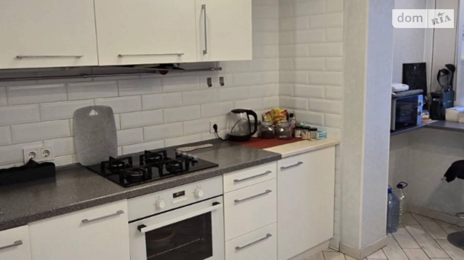 Продается 2-комнатная квартира 50 кв. м в Киеве, пл. Оболонская, 3 - фото 2