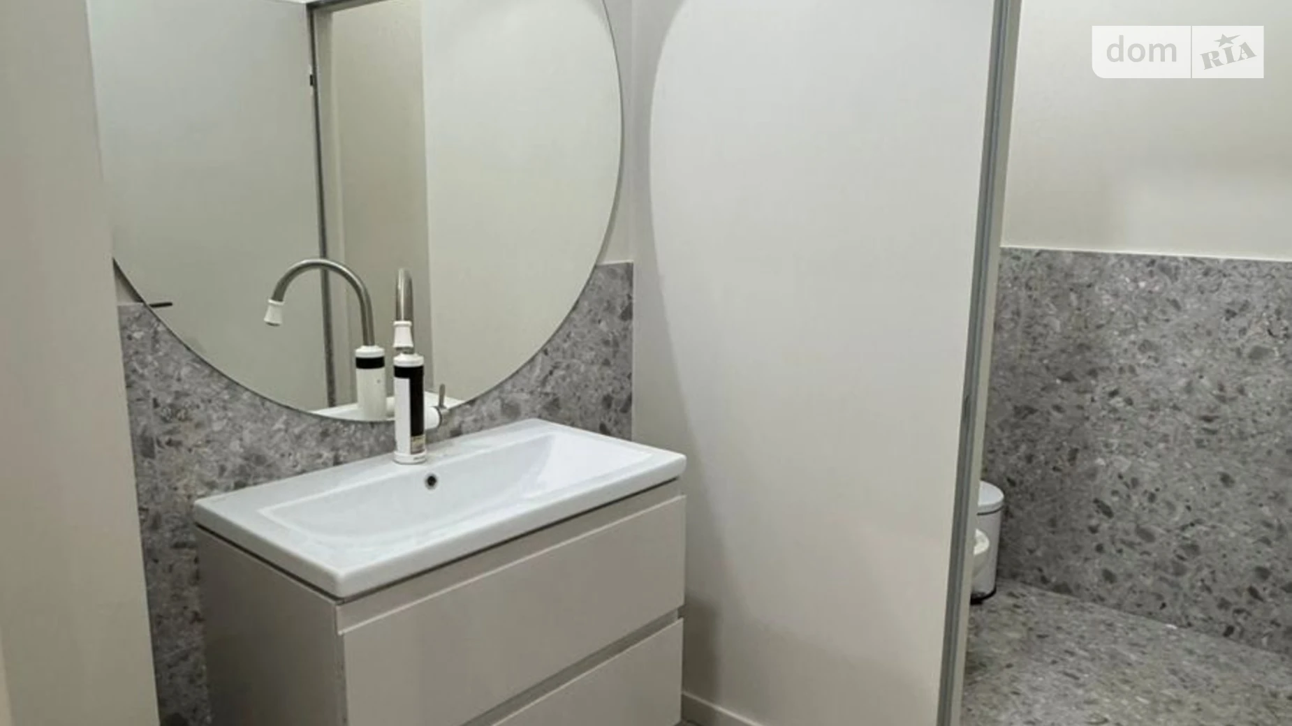Продается офис 110 кв. м в бизнес-центре, цена: 175000 $ - фото 5