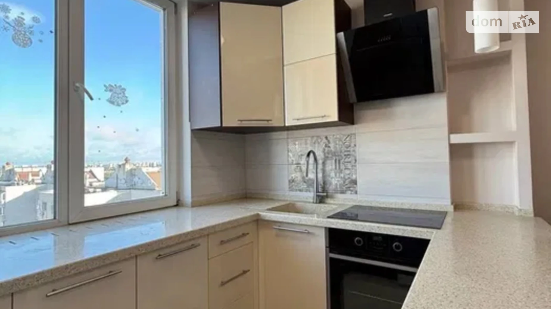 Продается 1-комнатная квартира 43 кв. м в Киеве, ул. Семьи Стешенко(Тимофея Строкача), 9 - фото 2