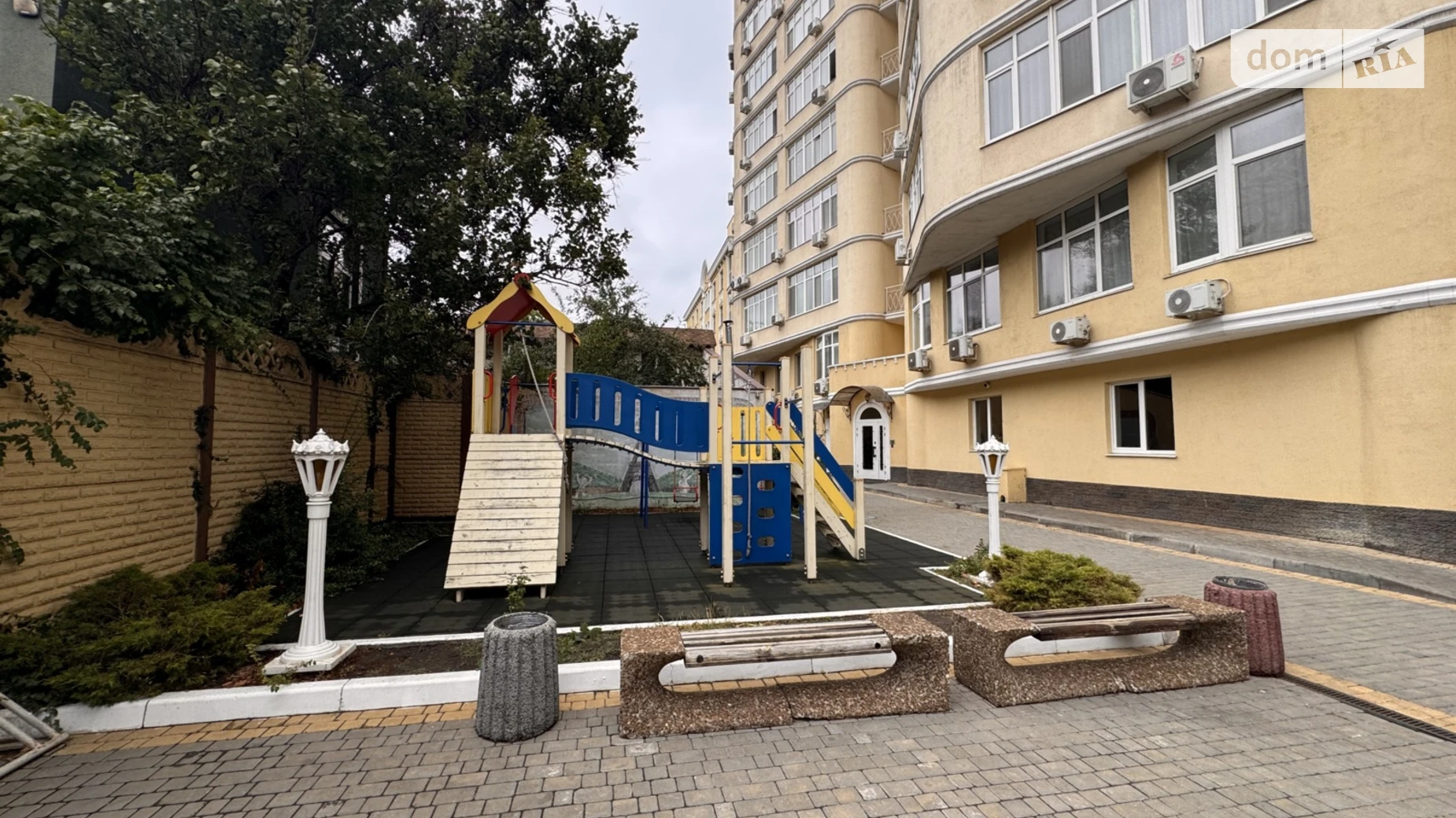 Продається 1-кімнатна квартира 76 кв. м у Одесі, пров. Удільний, 2 - фото 2