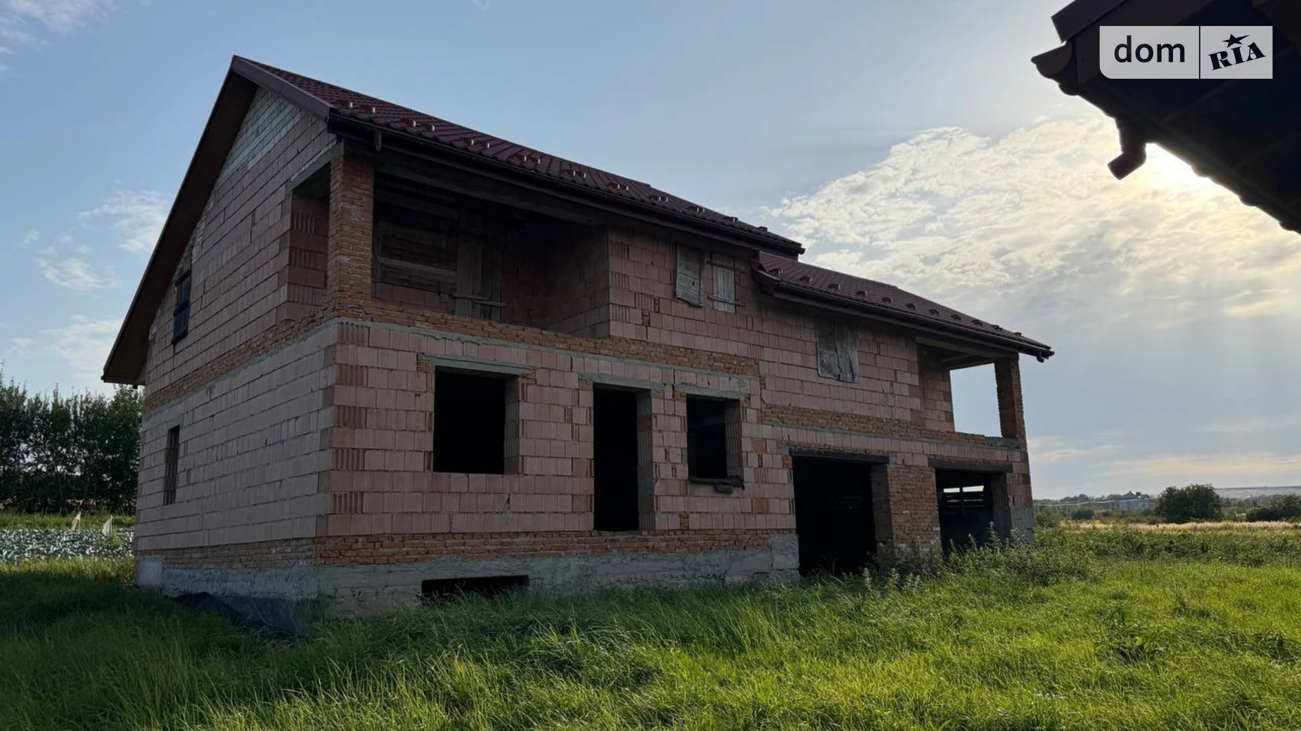 Продается дом на 2 этажа 172 кв. м с садом, цена: 115000 $ - фото 3