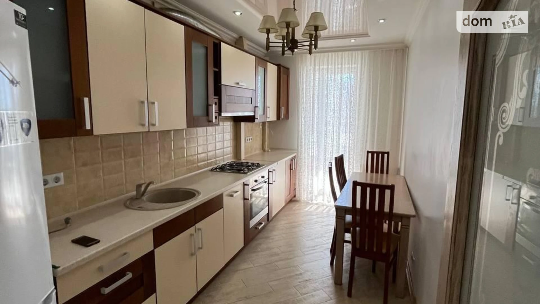 1-комнатная квартира 47 кв. м в Тернополе, просп. Бандеры Степана - фото 2