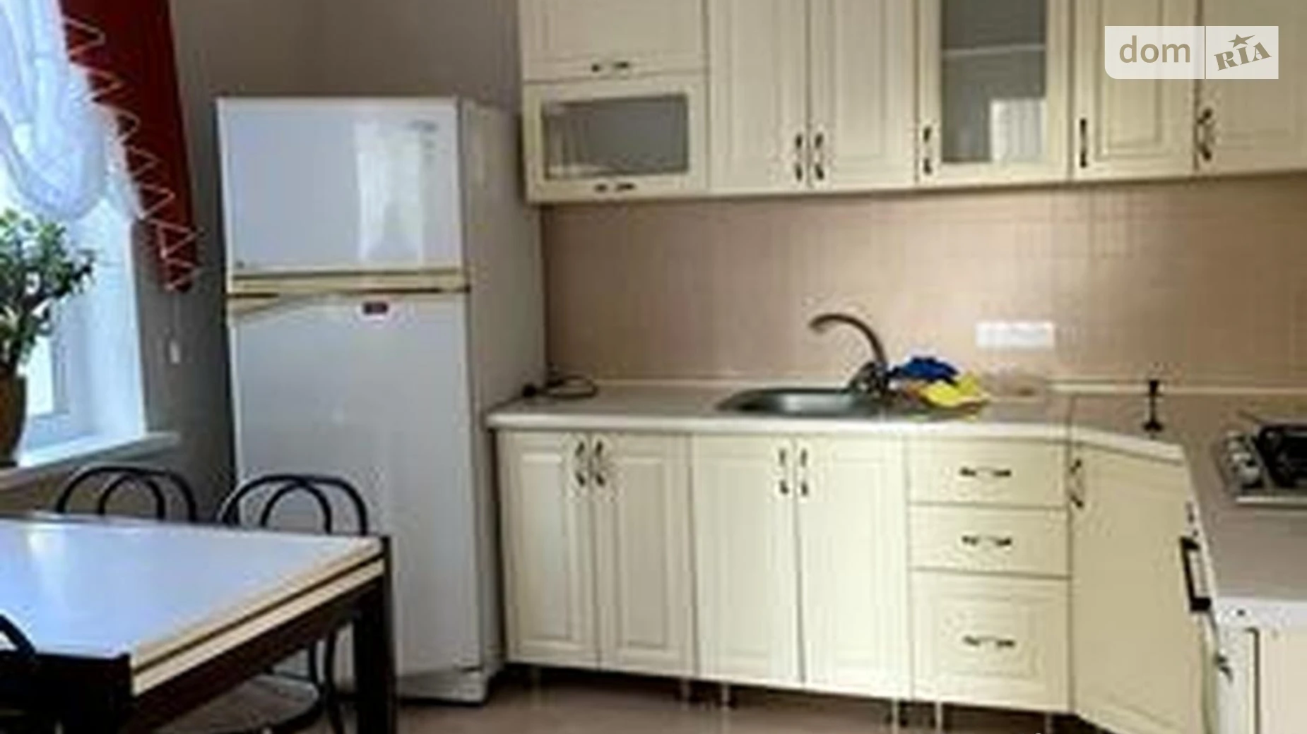 Сдается в аренду одноэтажный дом 113.8 кв. м с камином, цена: 650 $ - фото 2