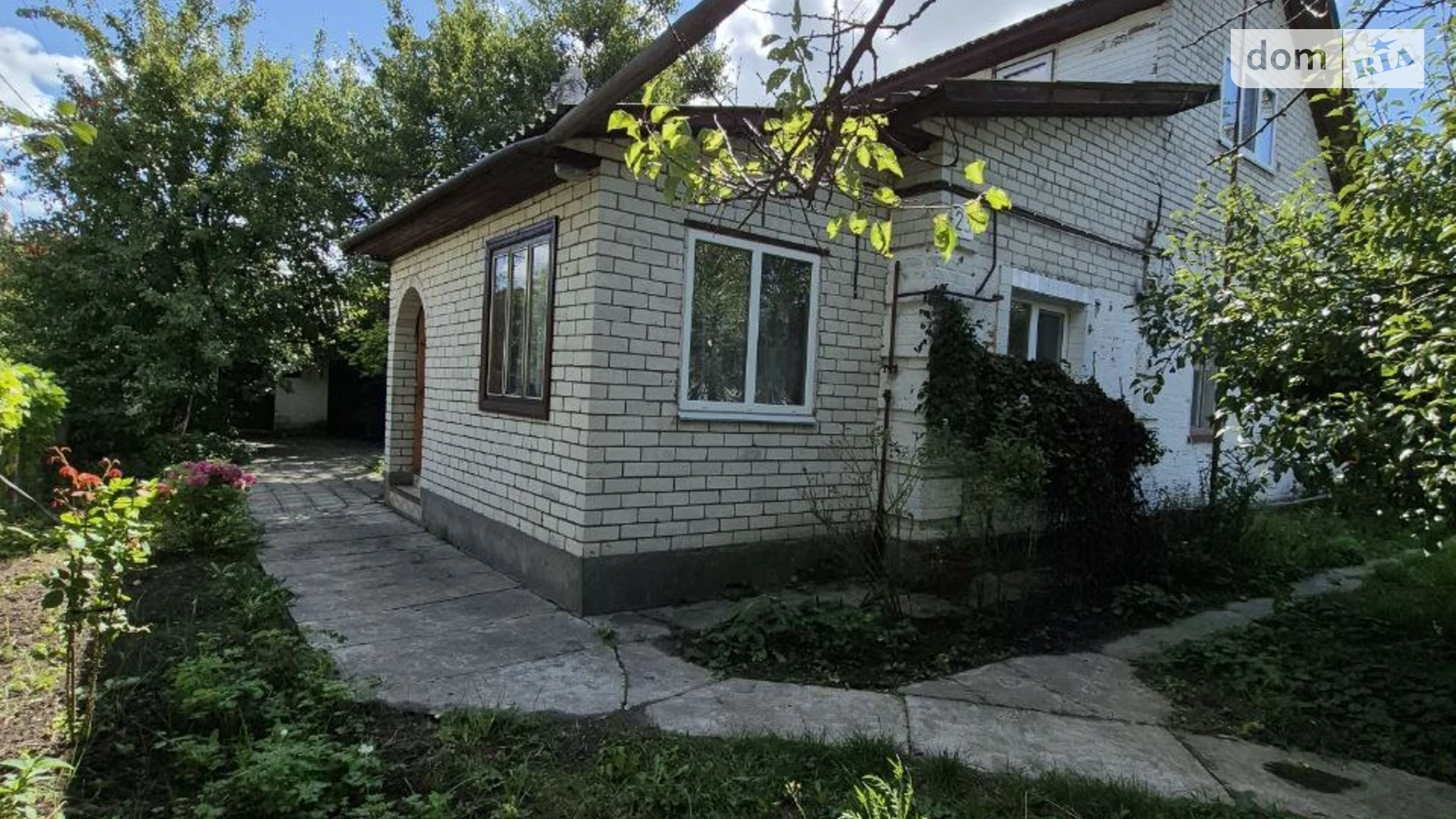 Продается дом на 2 этажа 126.5 кв. м с гаражом, цена: 73500 $ - фото 2