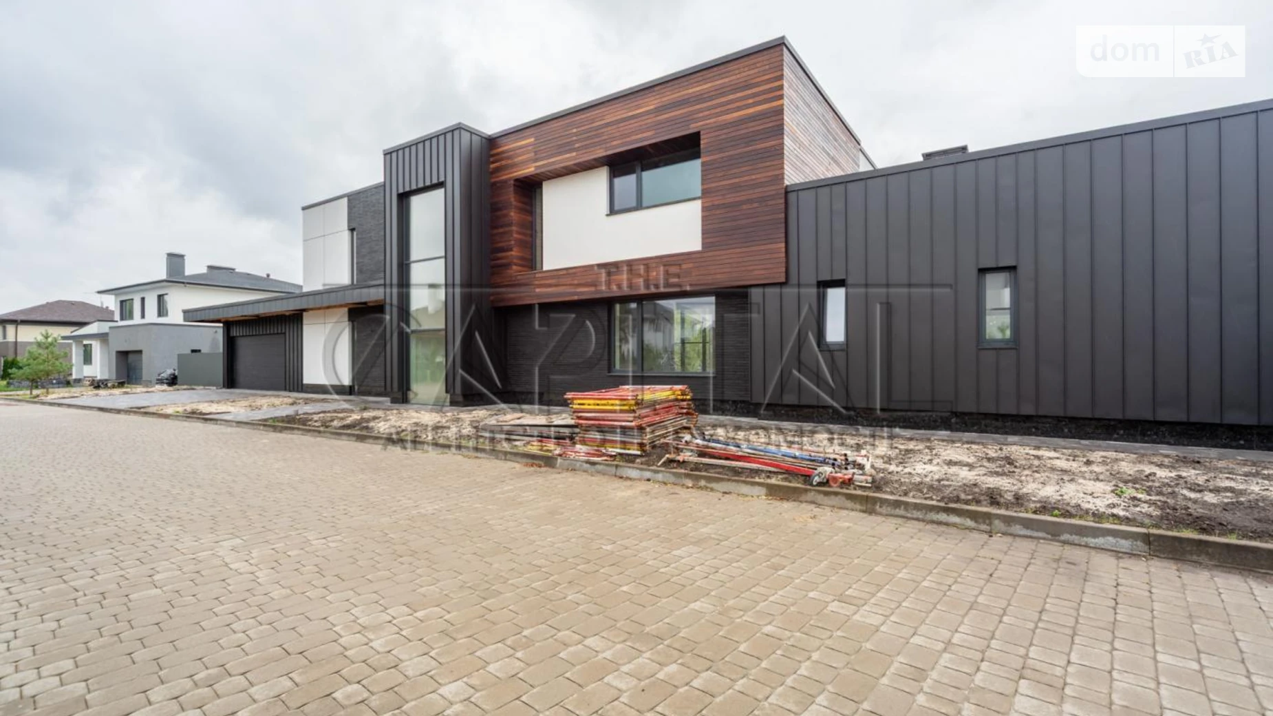 Продается дом на 2 этажа 280 кв. м с мебелью, цена: 450000 $ - фото 3
