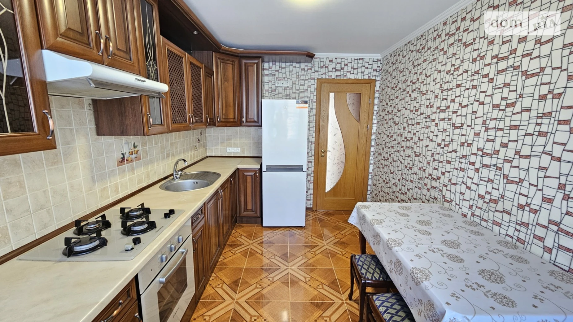 Сдается в аренду 3-комнатная квартира 75.6 кв. м в Хмельницком, цена: 15000 грн - фото 2