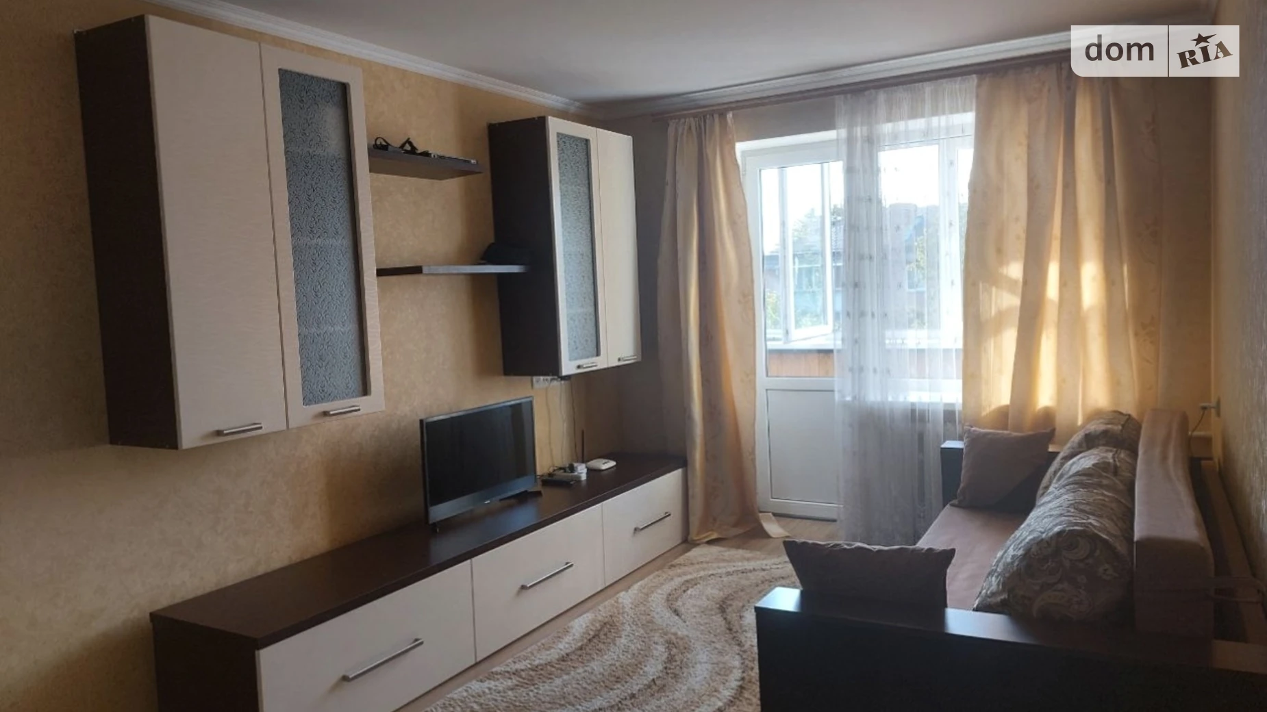 Продается 1-комнатная квартира 30 кв. м в Ровно, ул. Степана Бандеры, 40 - фото 2