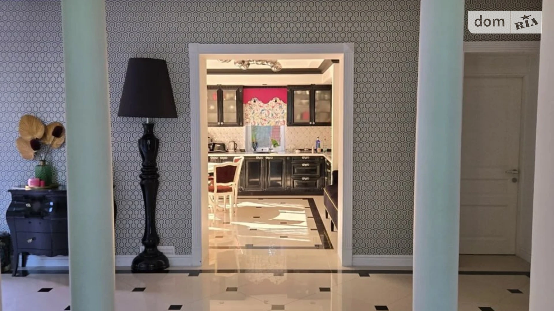 Продается дом на 2 этажа 279.3 кв. м с террасой, цена: 270000 $ - фото 4