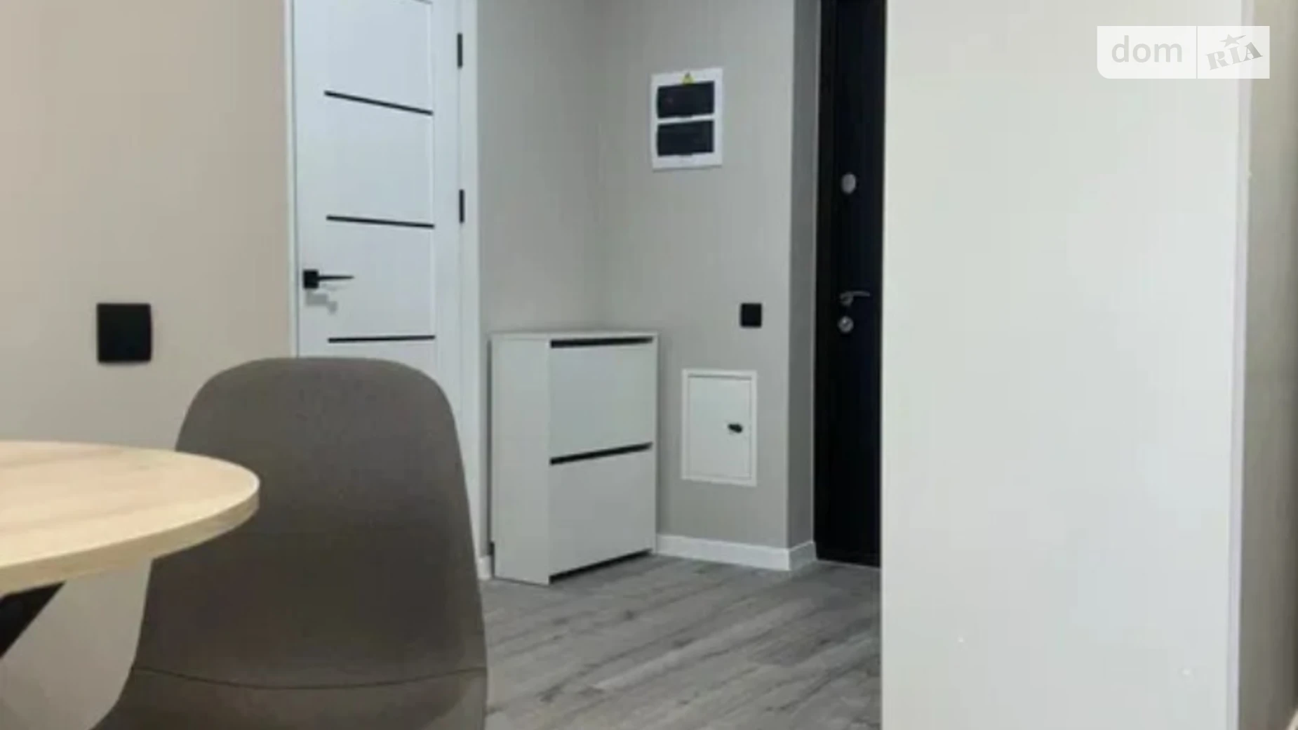 Продается 1-комнатная квартира 44 кв. м в Киеве, ул. Александра Олеся, 5А - фото 2