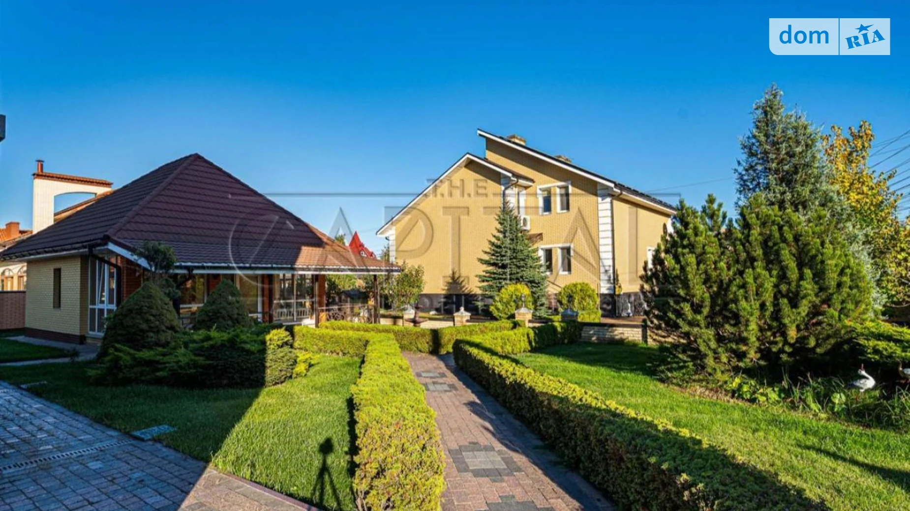 Продается дом на 3 этажа 287.2 кв. м с балконом, цена: 530000 $ - фото 3