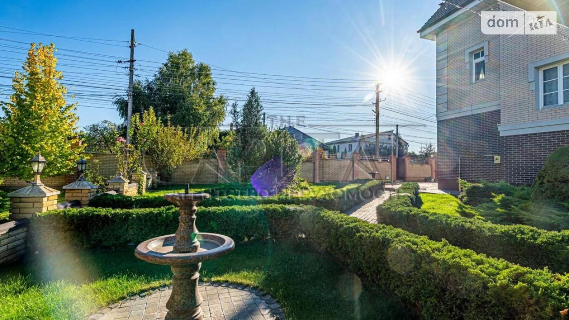 Продается дом на 3 этажа 287.2 кв. м с балконом, цена: 530000 $ - фото 4