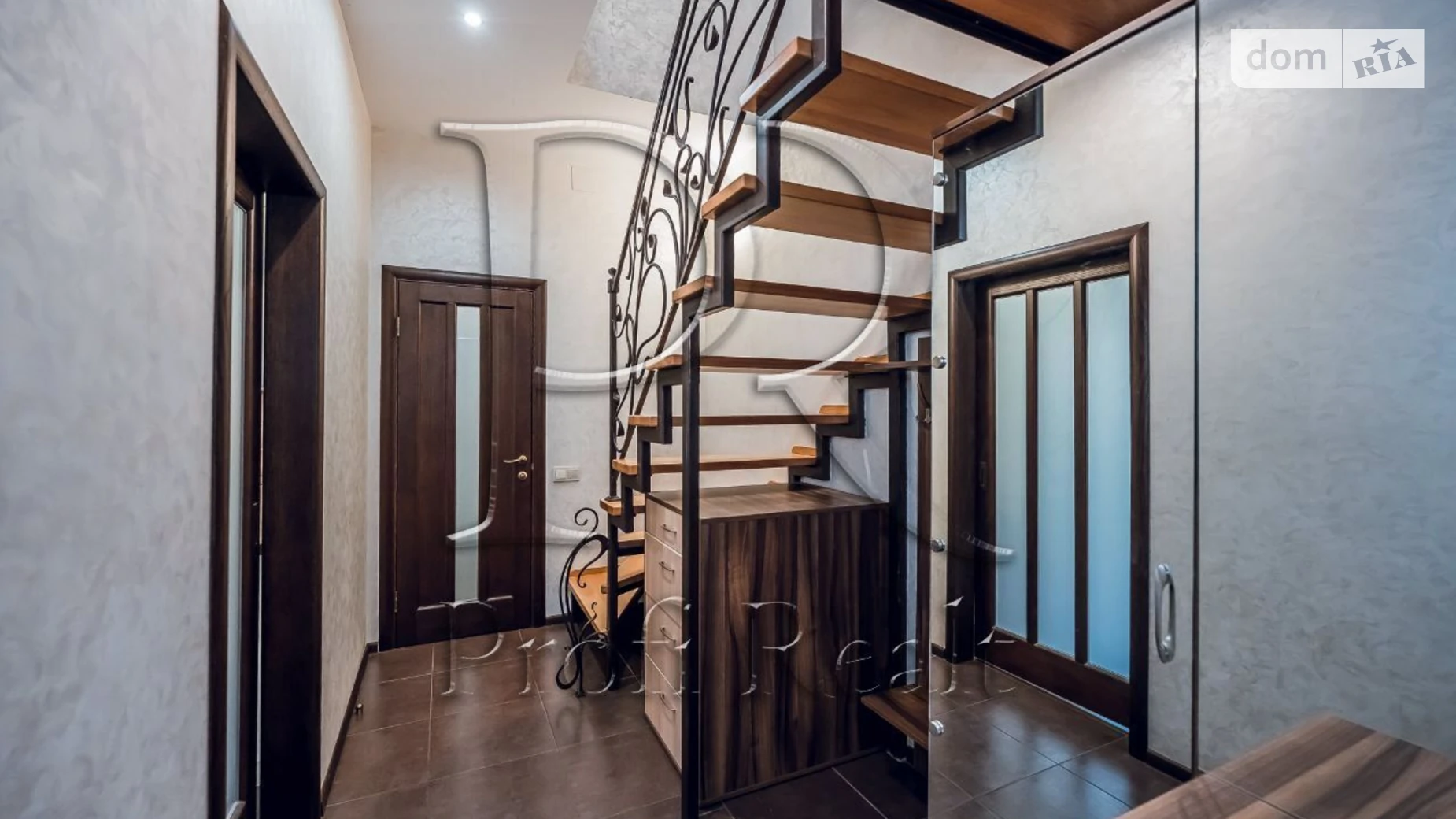 Продается дом на 2 этажа 50.4 кв. м с камином, цена: 70000 $ - фото 5