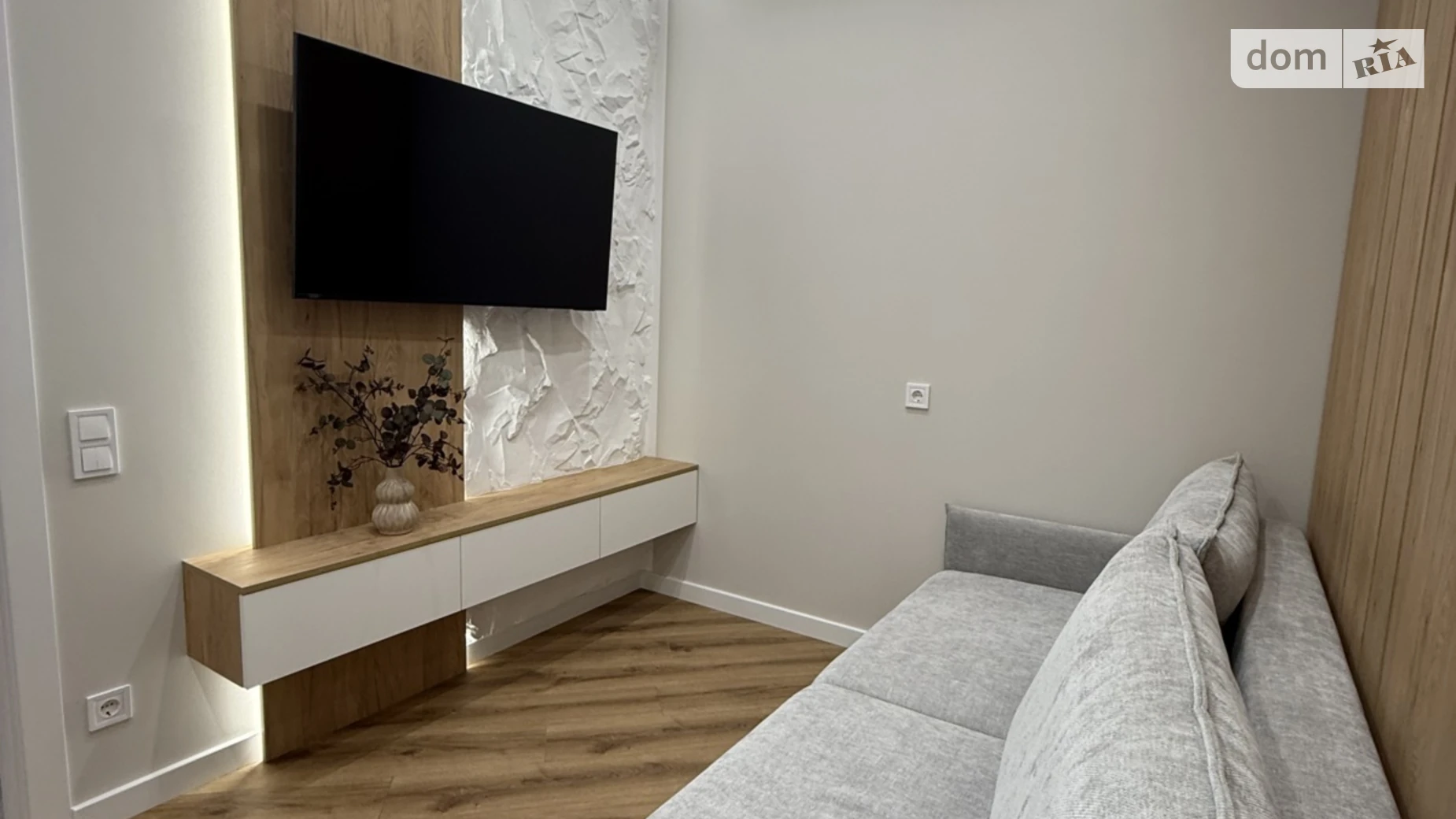 Продається 1-кімнатна квартира 41 кв. м у Одесі, вул. Краснова, 3 корпус 66 - фото 2