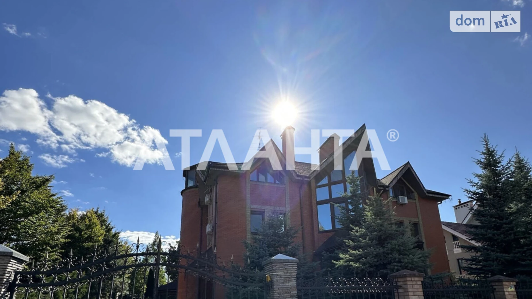 Продается дом на 3 этажа 1066.7 кв. м с верандой, цена: 700000 $ - фото 3