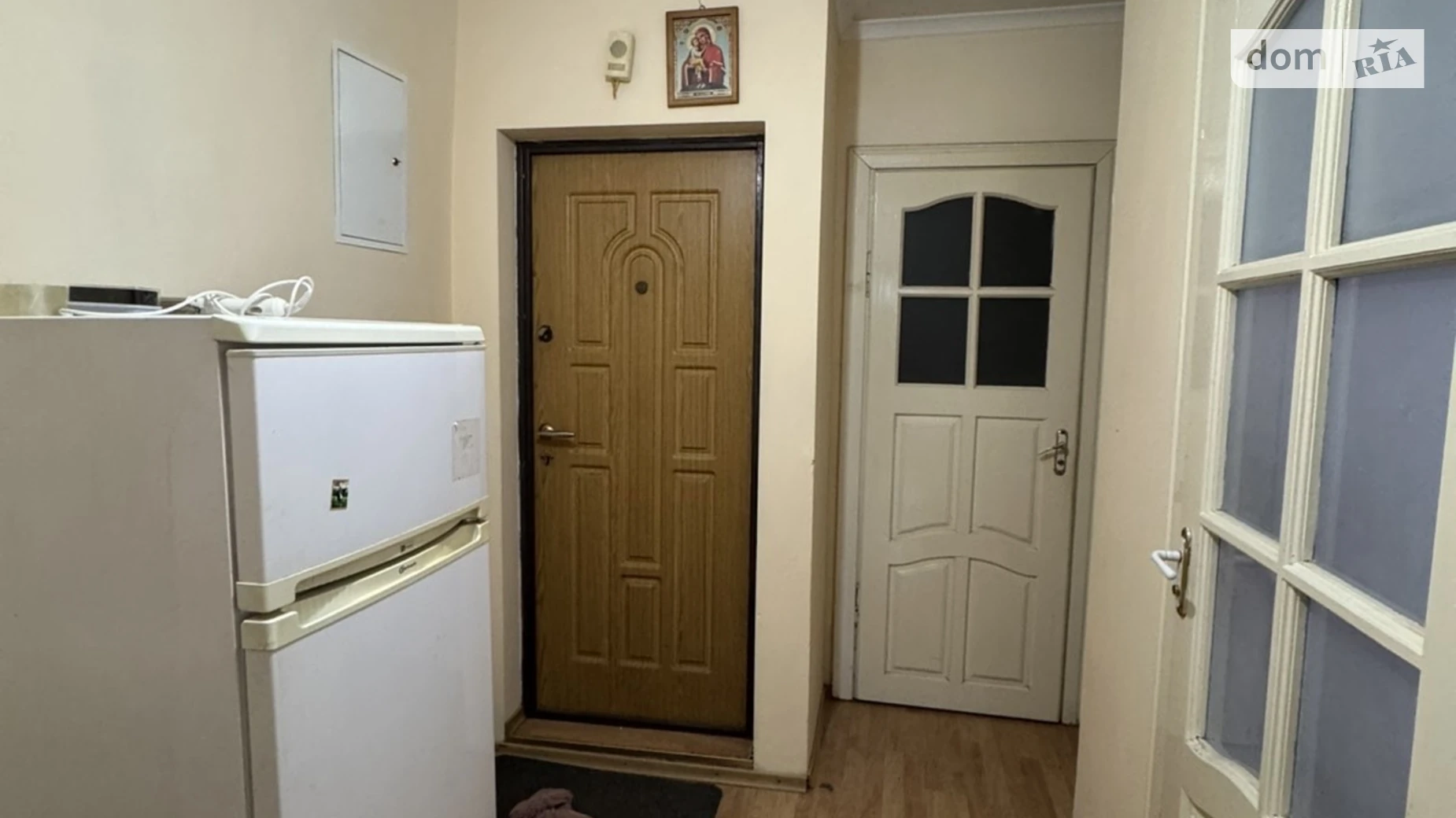 Продается 3-комнатная квартира 55 кв. м в Черновцах, ул. Полетаева Федора, 9 - фото 3